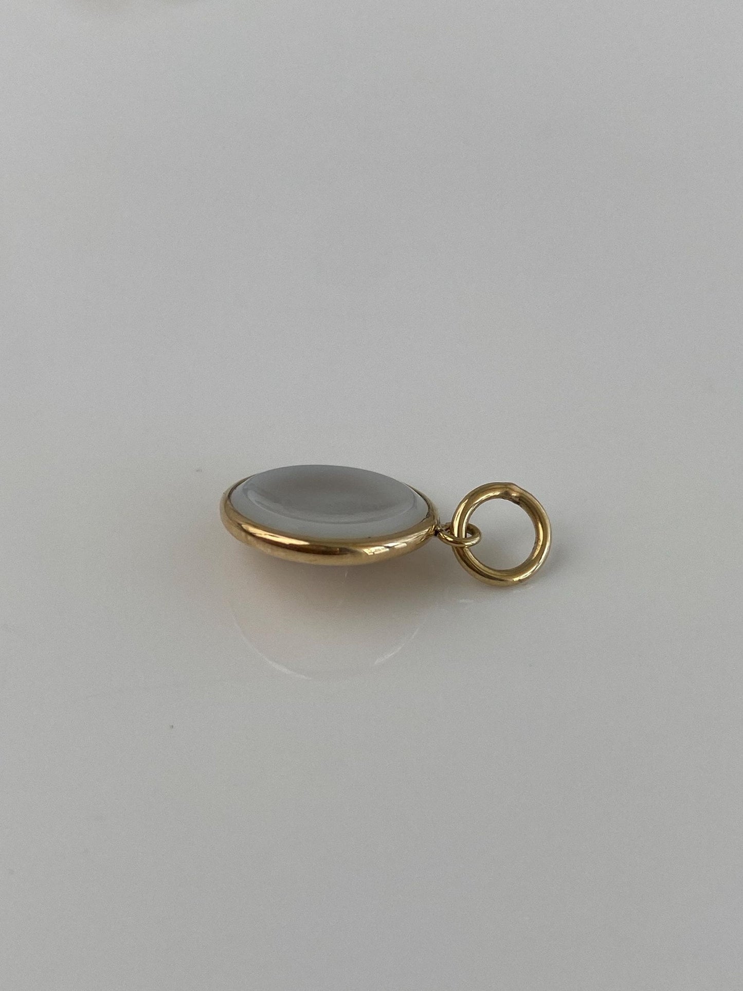 Vintage 14k Yellow Gold MOP Cufflink Conversion Charm