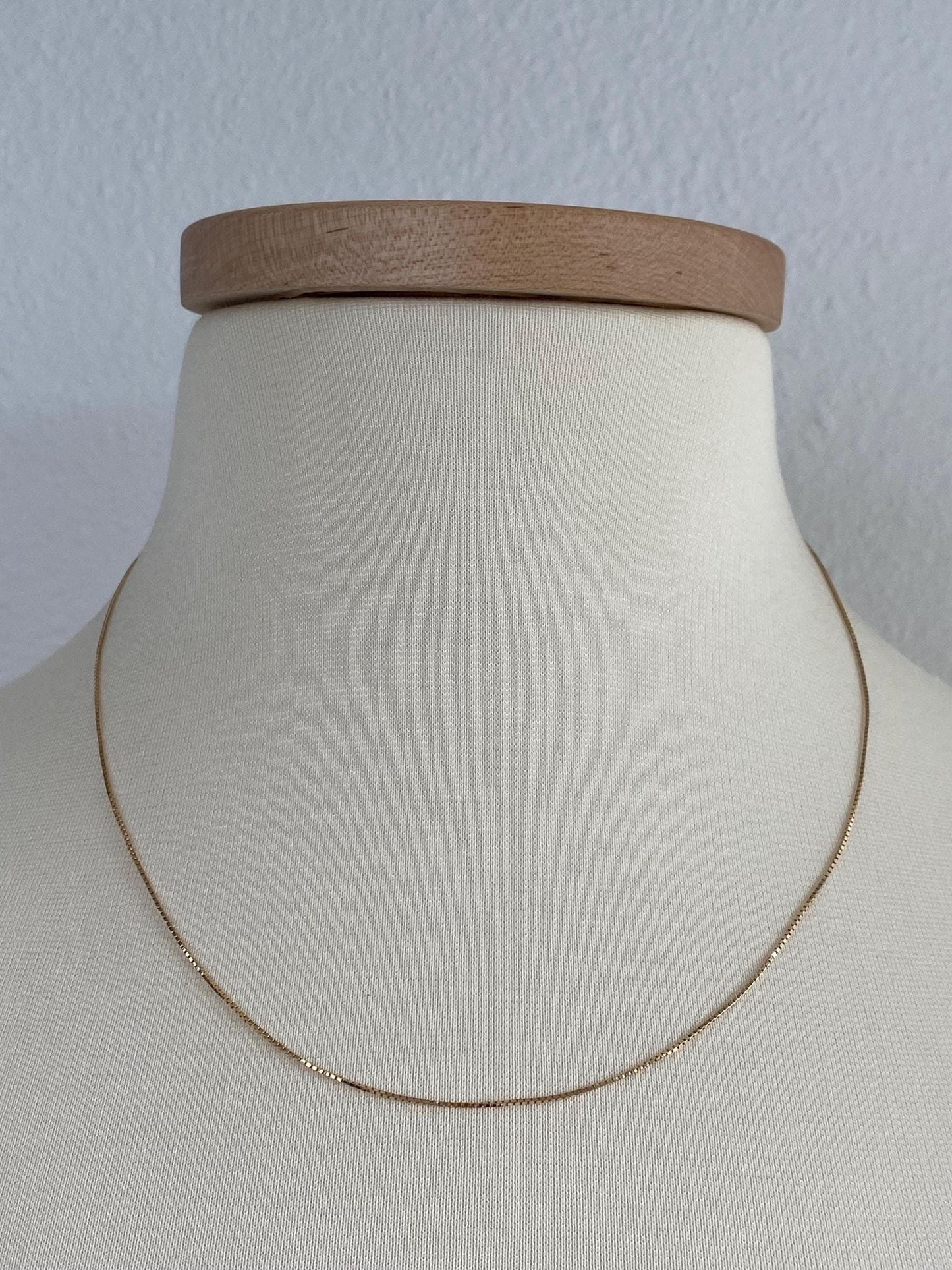 Vintage Solid 14k Yellow Gold Dainty Box Chain Necklace - 19 inches