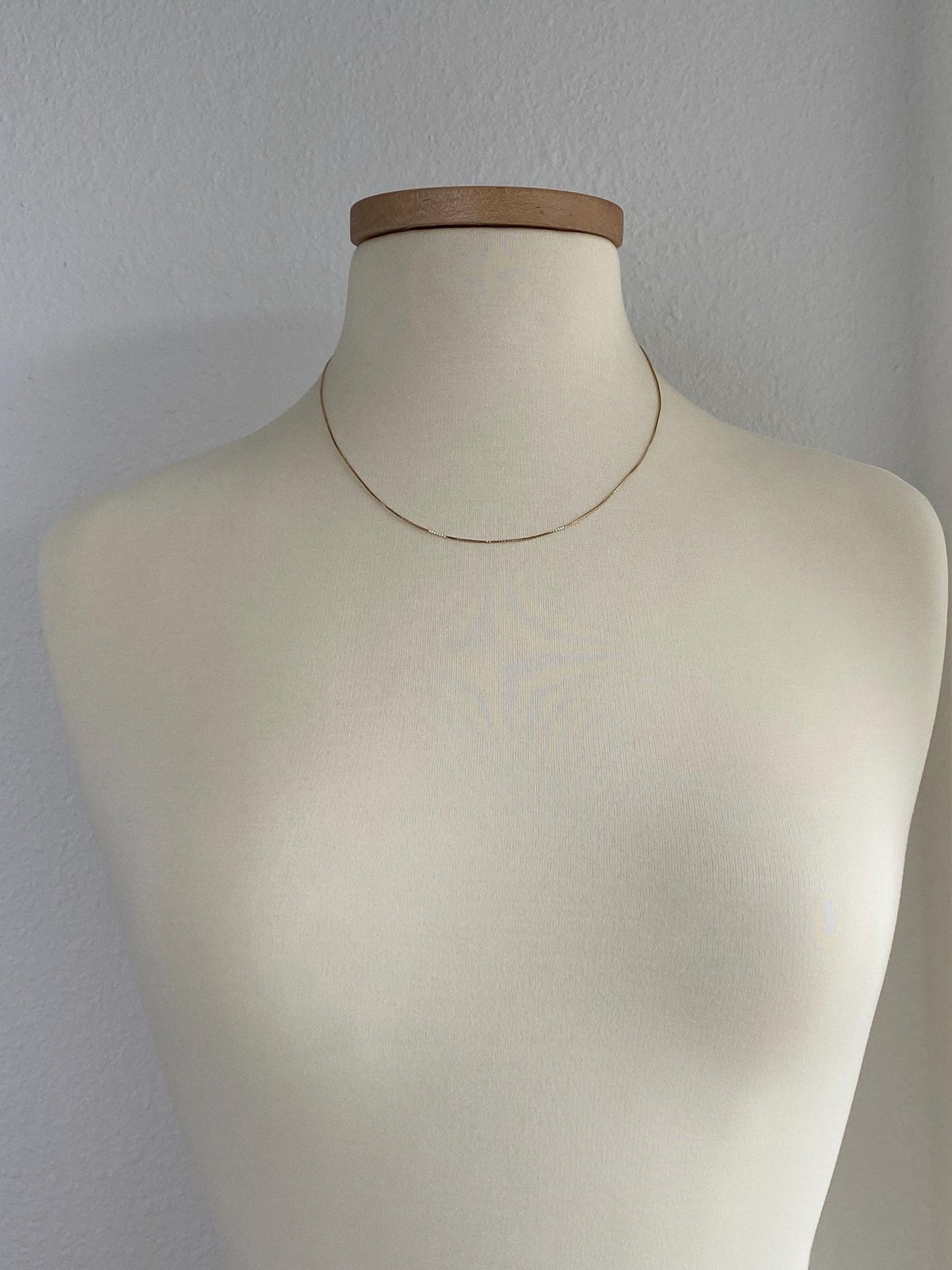 Vintage Solid 14k Yellow Gold Dainty Box Chain Necklace - 19 inches