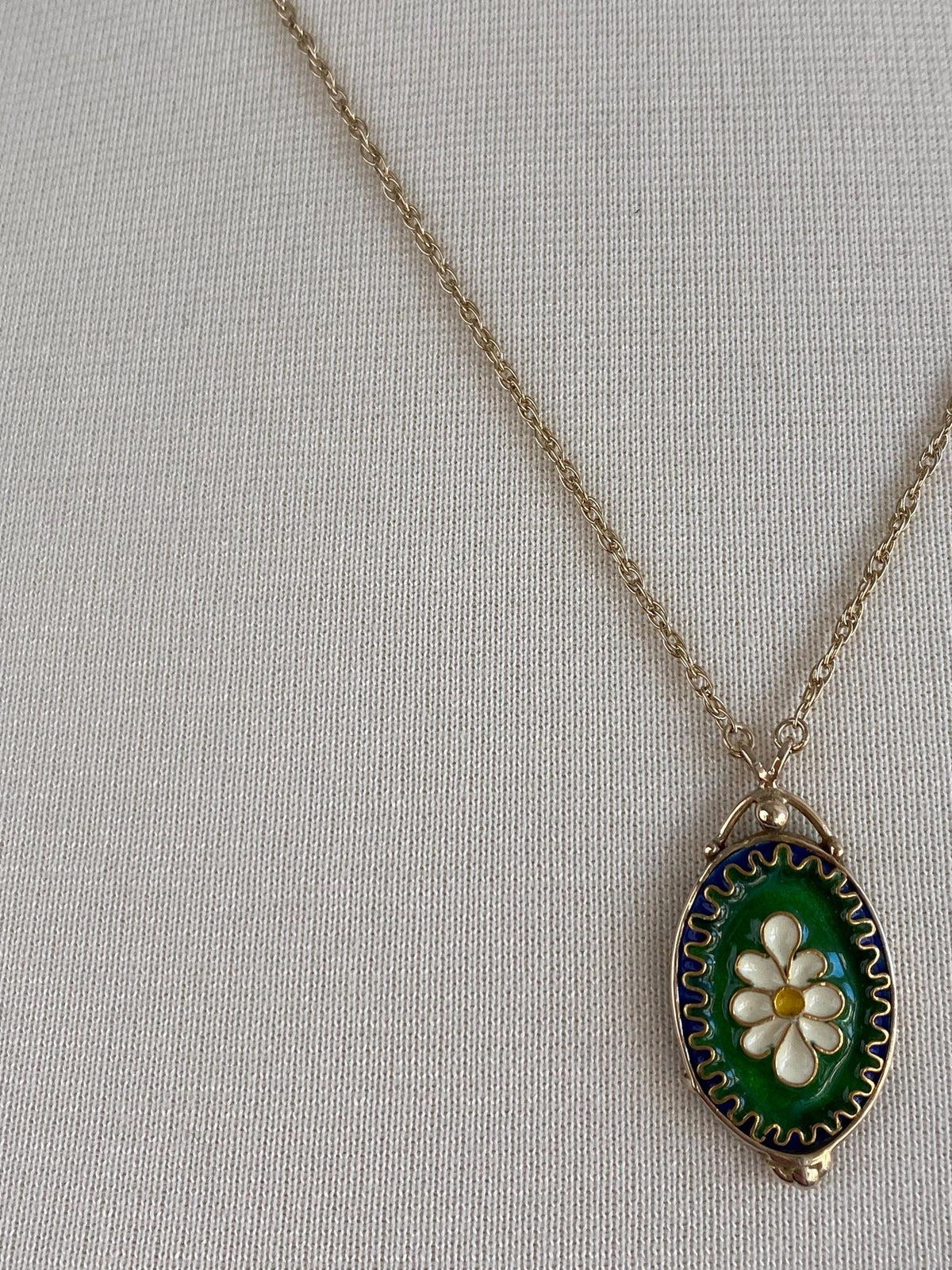 Vintage Solid 14k Yellow Gold Enamel Cloisonne Floral Charm Chain Necklace - 21 inches