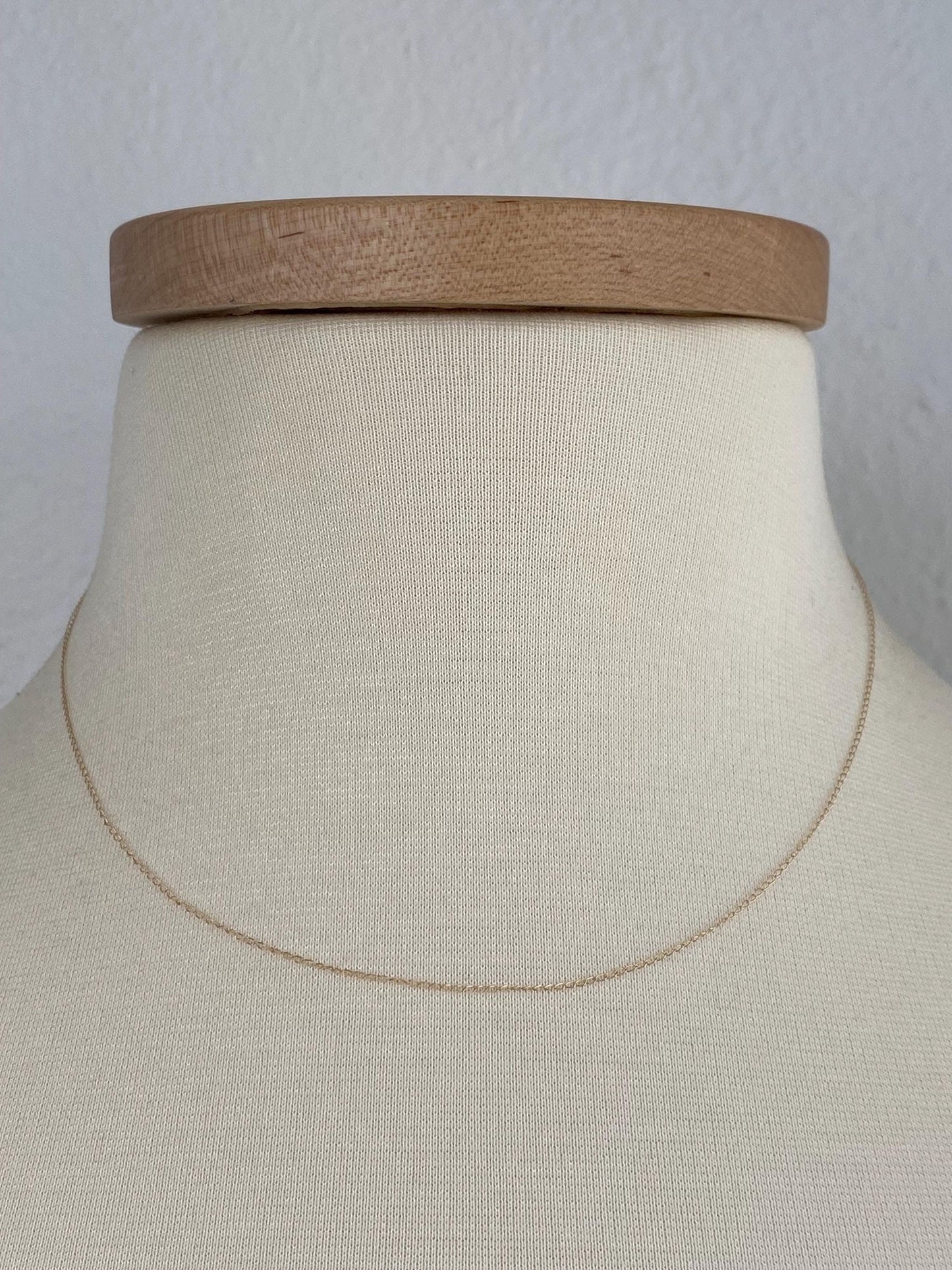 Vintage Solid 14k Yellow Gold Dainty Elongated Curb Chain Necklace - 16.25 inches