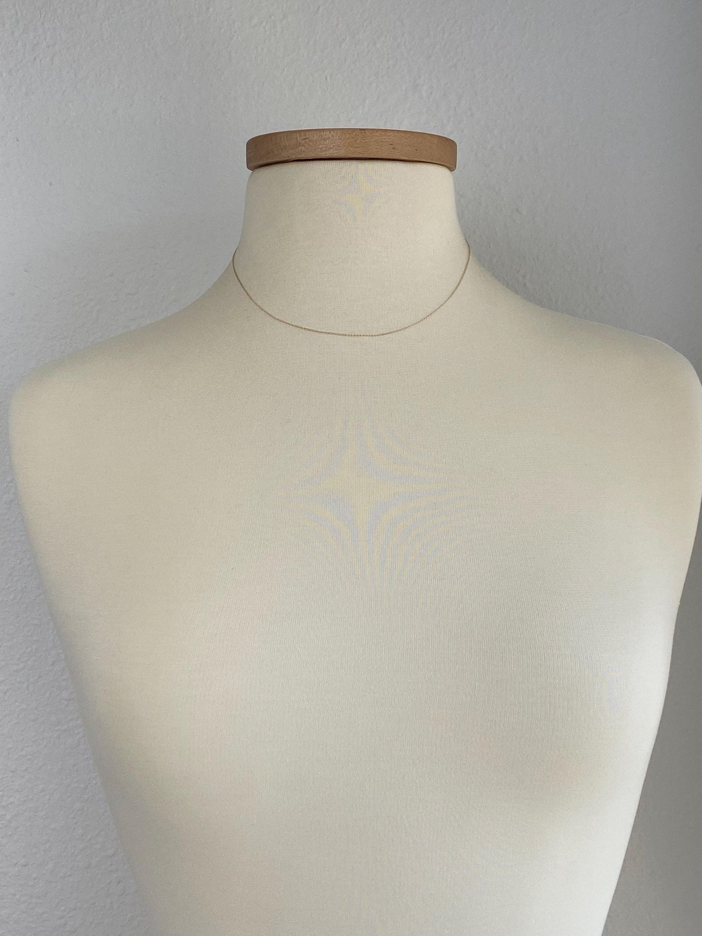 Vintage Solid 14k Yellow Gold Dainty Elongated Curb Chain Necklace - 16.25 inches