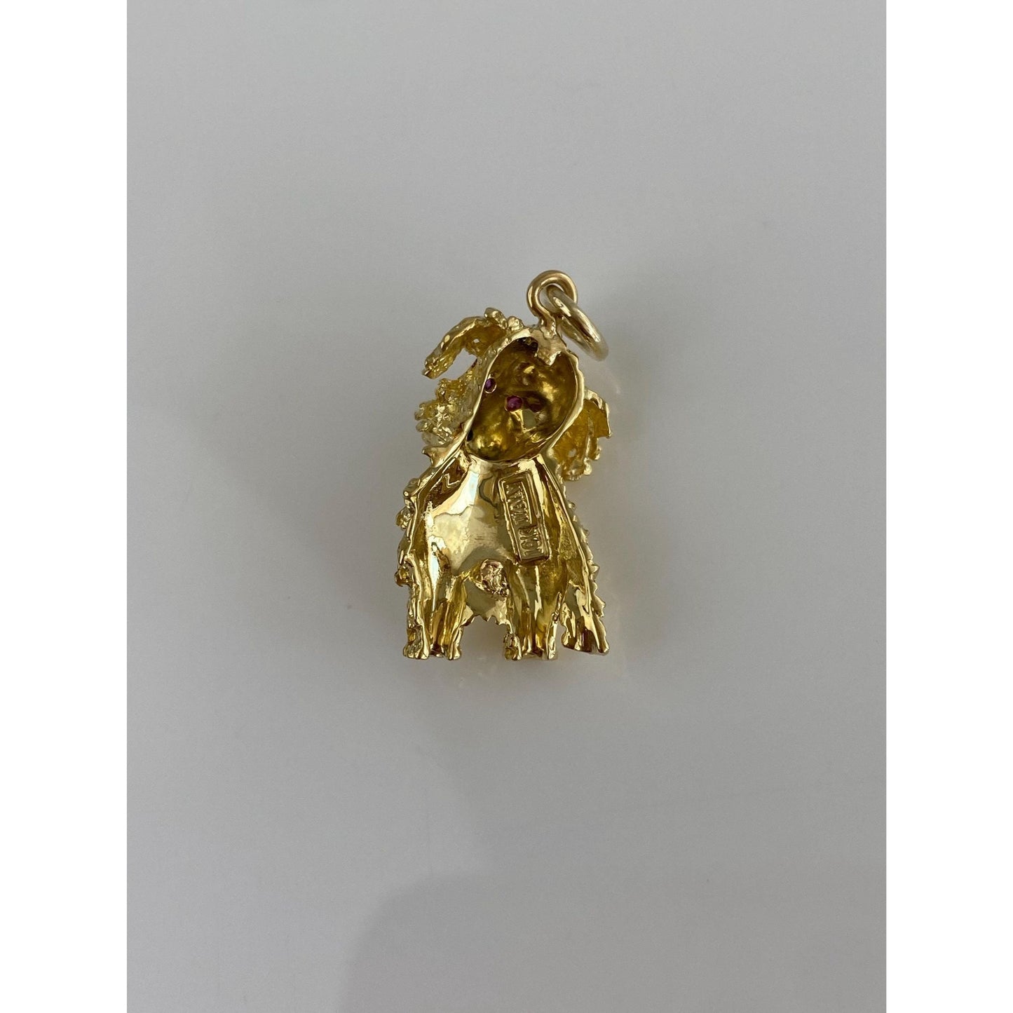 Vintage Solid 18k Yellow Gold Pink Sapphire Dog Charm