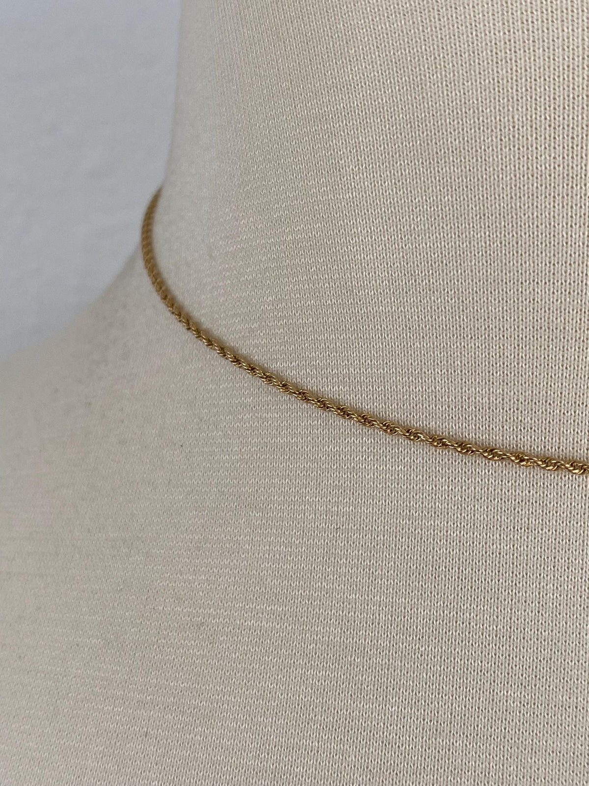 Vintage Solid 14k Yellow Gold Slim Rope Chain Necklace - 15 inches