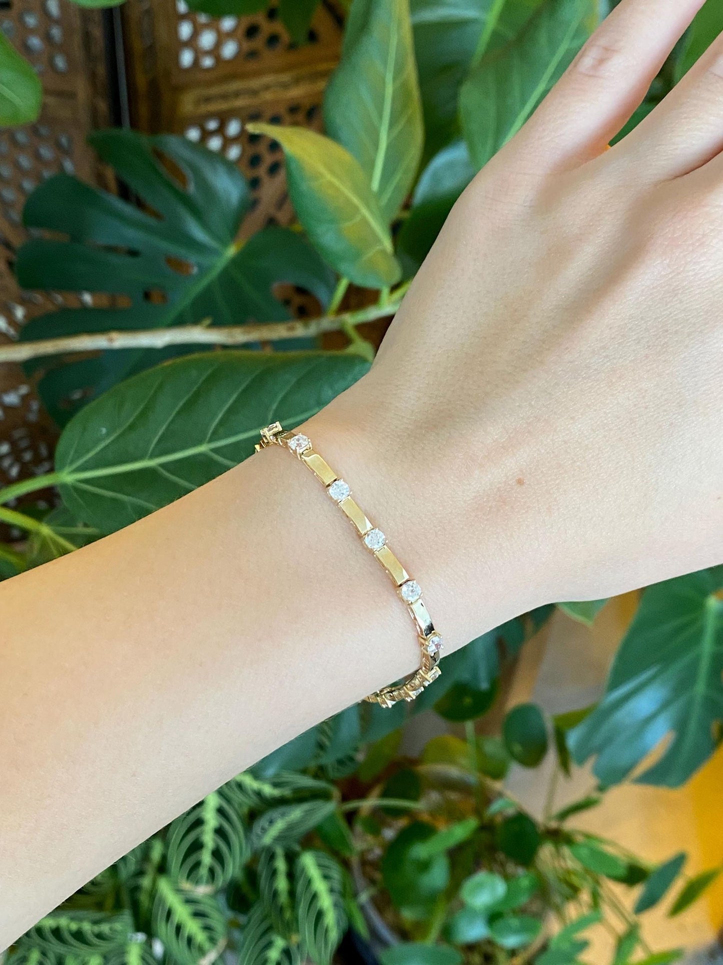 Vintage Solid 14k Yellow Gold Clear Cubic Zirconia Link Bracelet - 7 inches
