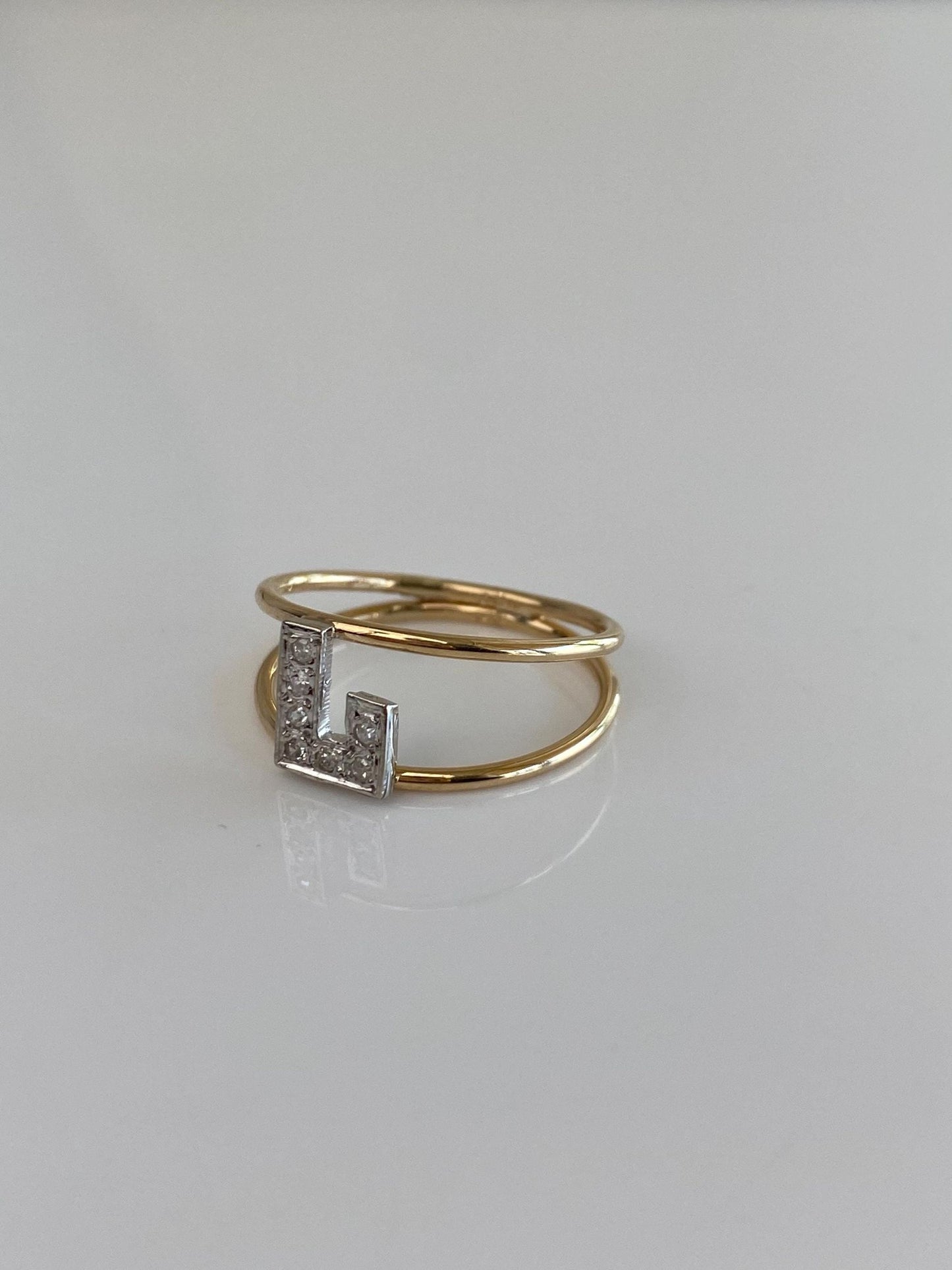 Vintage Solid 14k White & Yellow Gold Diamond Initial 'L' Double Ring Band - Size 7.75