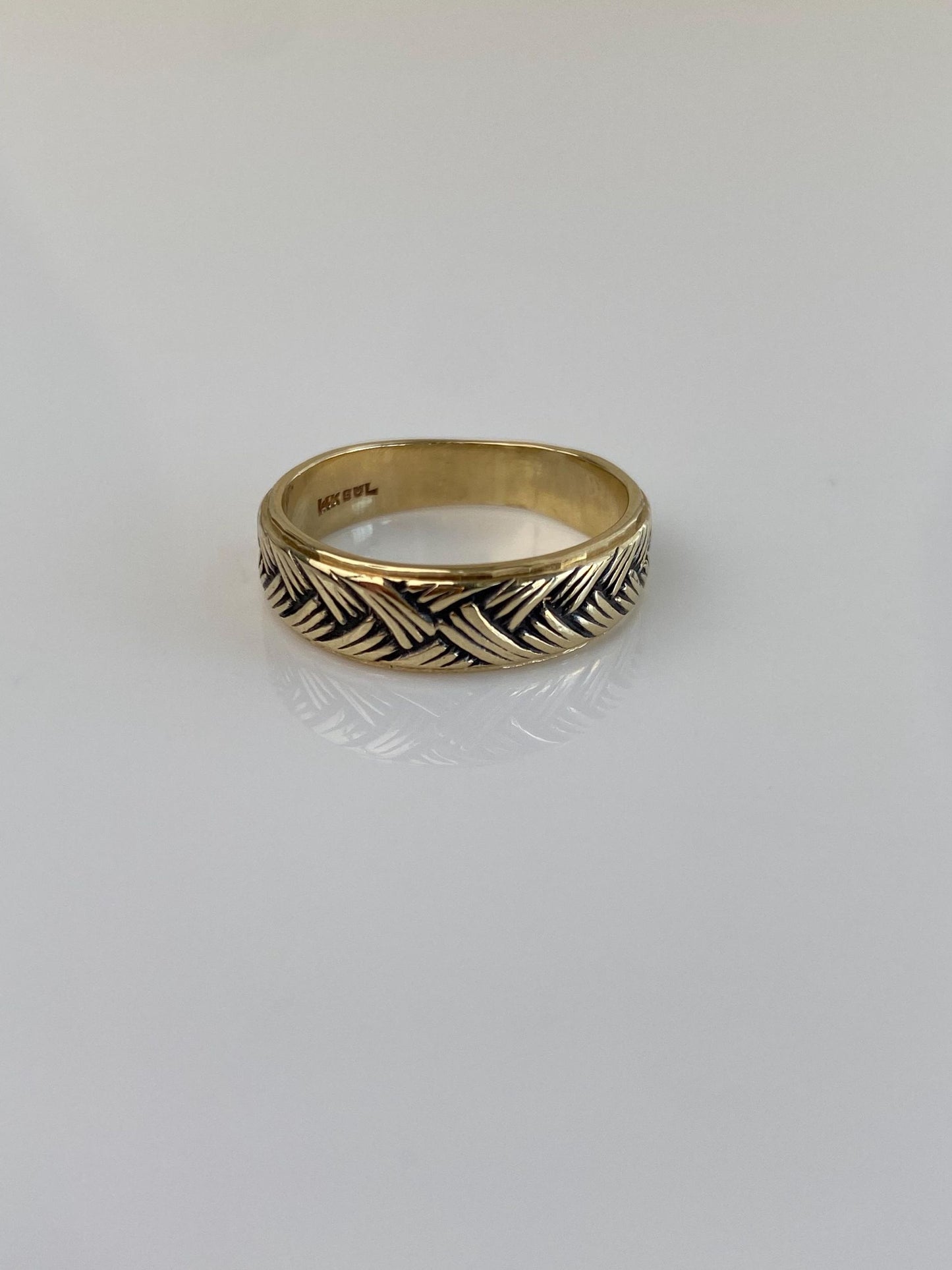Vintage Solid 14k Yellow Gold Braided Design Ring Band - Size 7.75