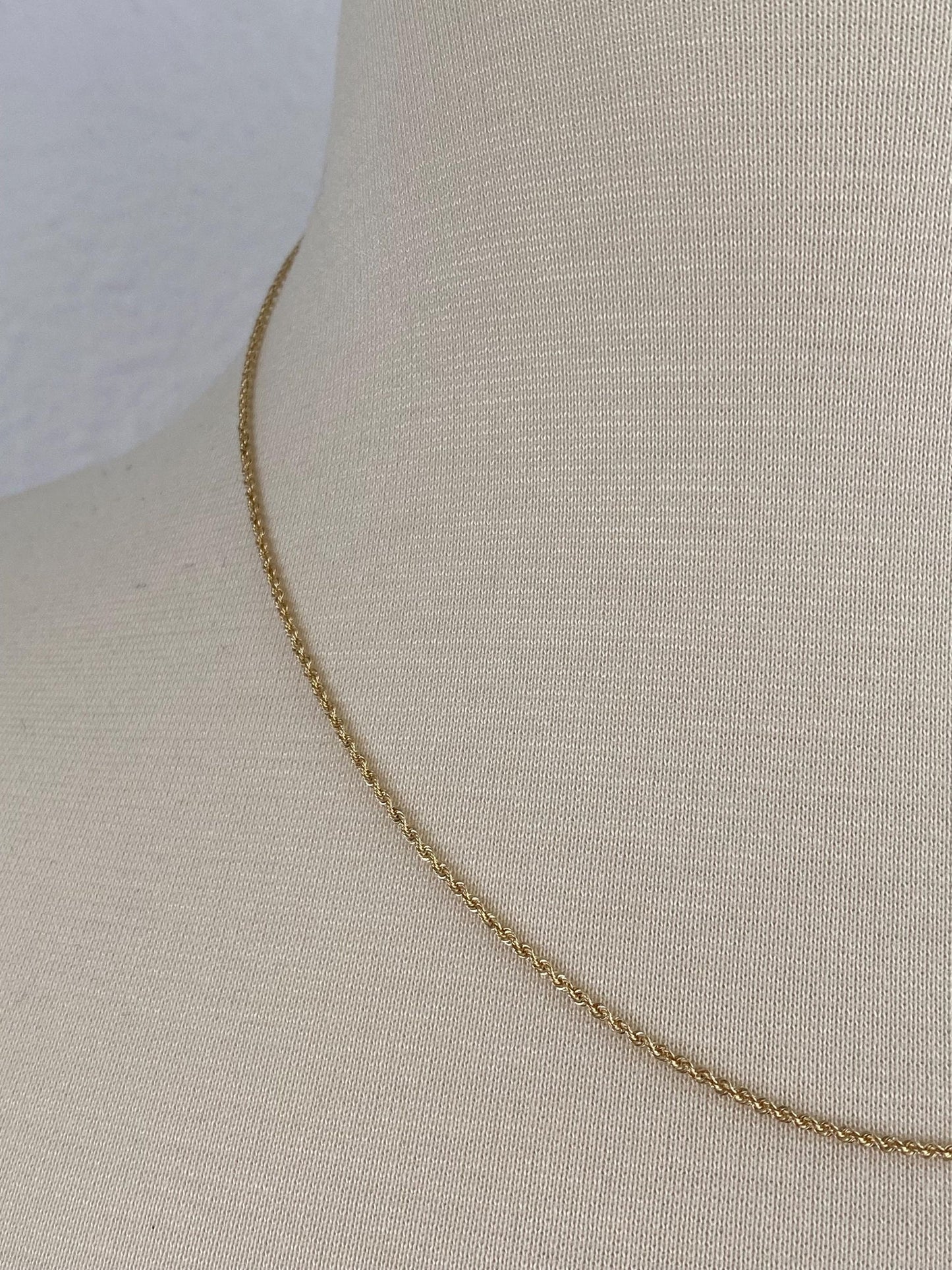 Vintage Solid 14k Yellow Gold Slim Rope Chain Necklace - 18 inches