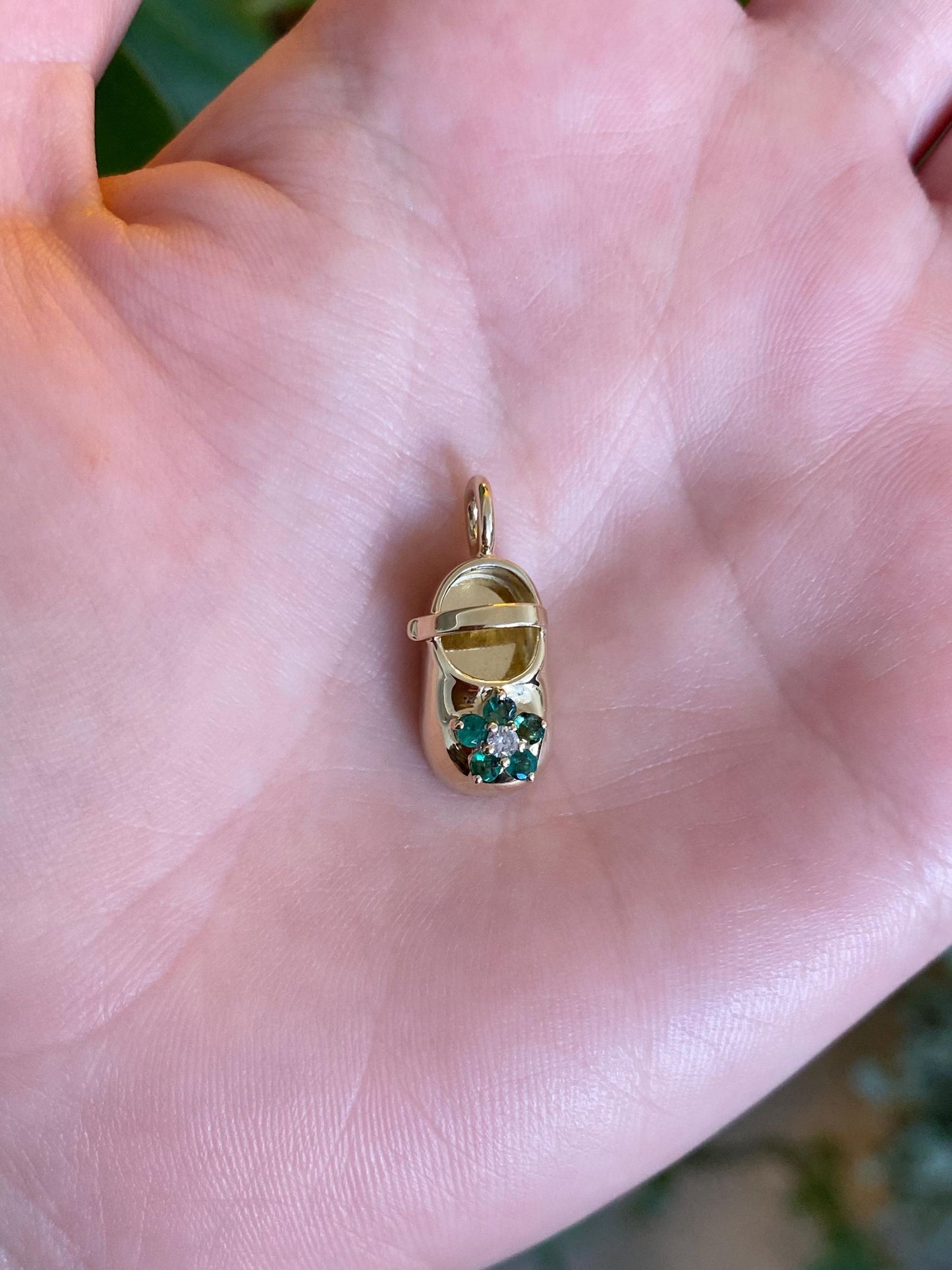 Vintage Solid 14k Yellow Gold Diamond Emerald Maryjane Baby Shoe Charm