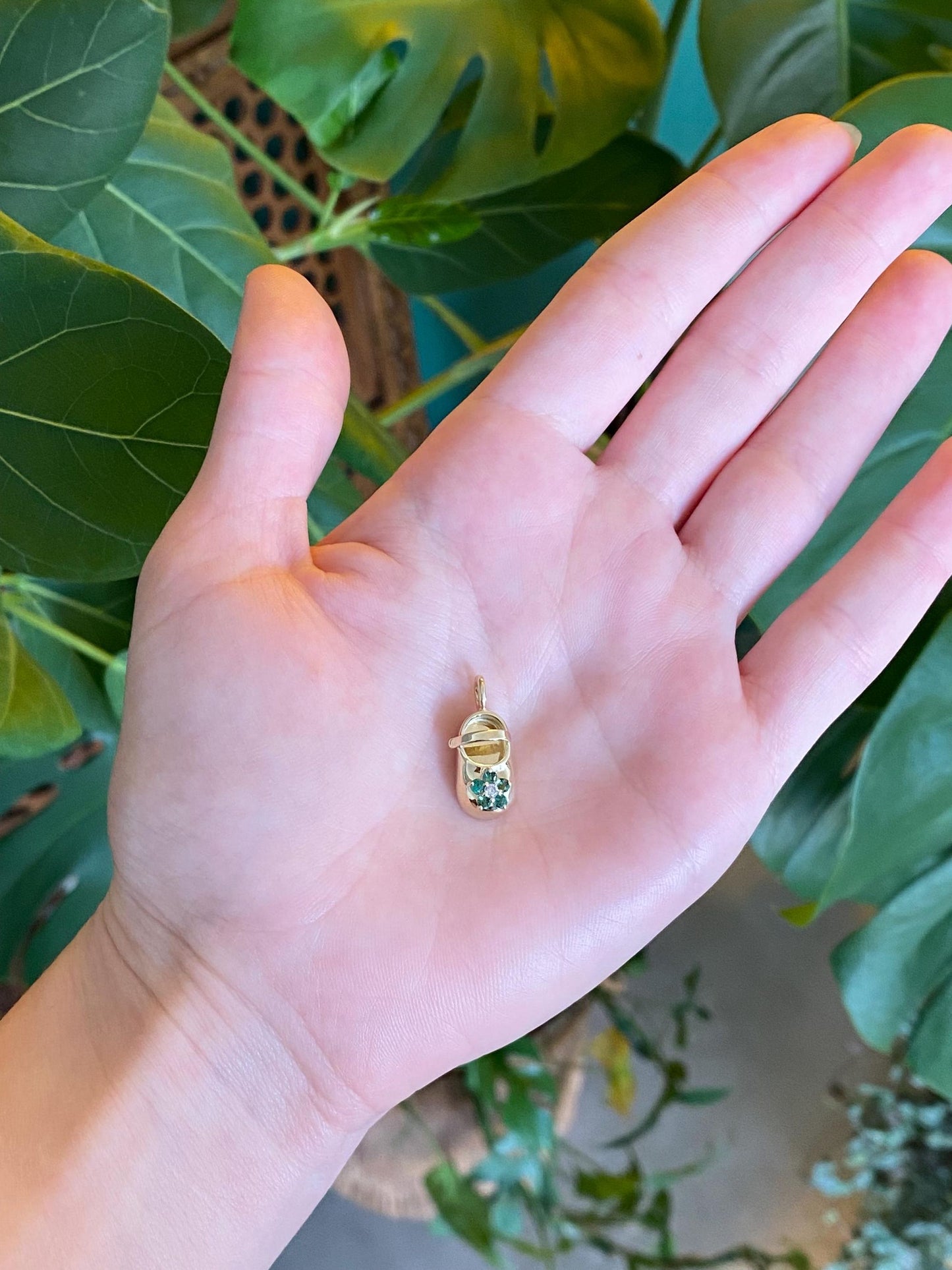 Vintage Solid 14k Yellow Gold Diamond Emerald Maryjane Baby Shoe Charm