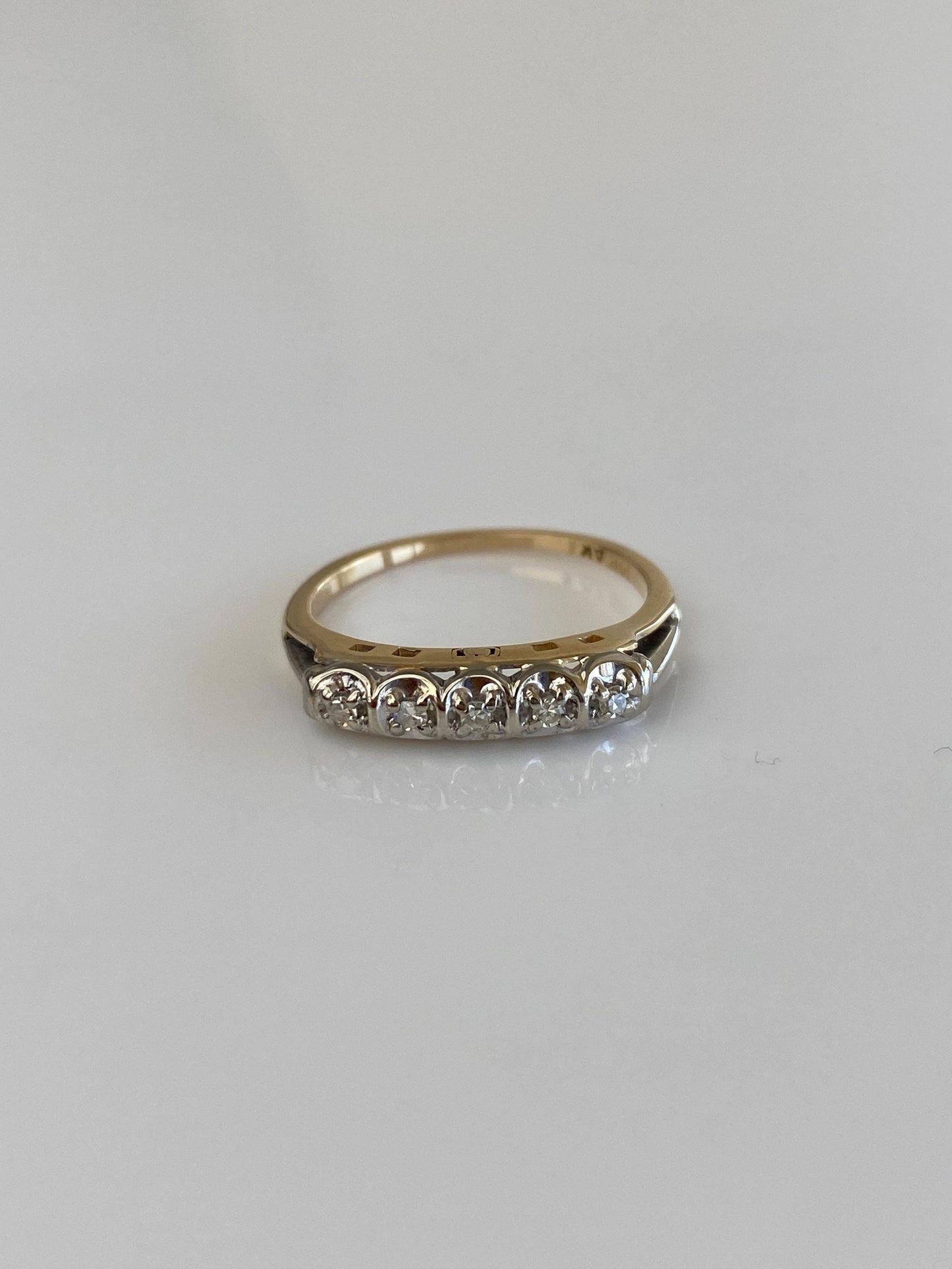 Vintage Solid 14k White & Yellow Gold Diamond Ring Band - Size 5.75