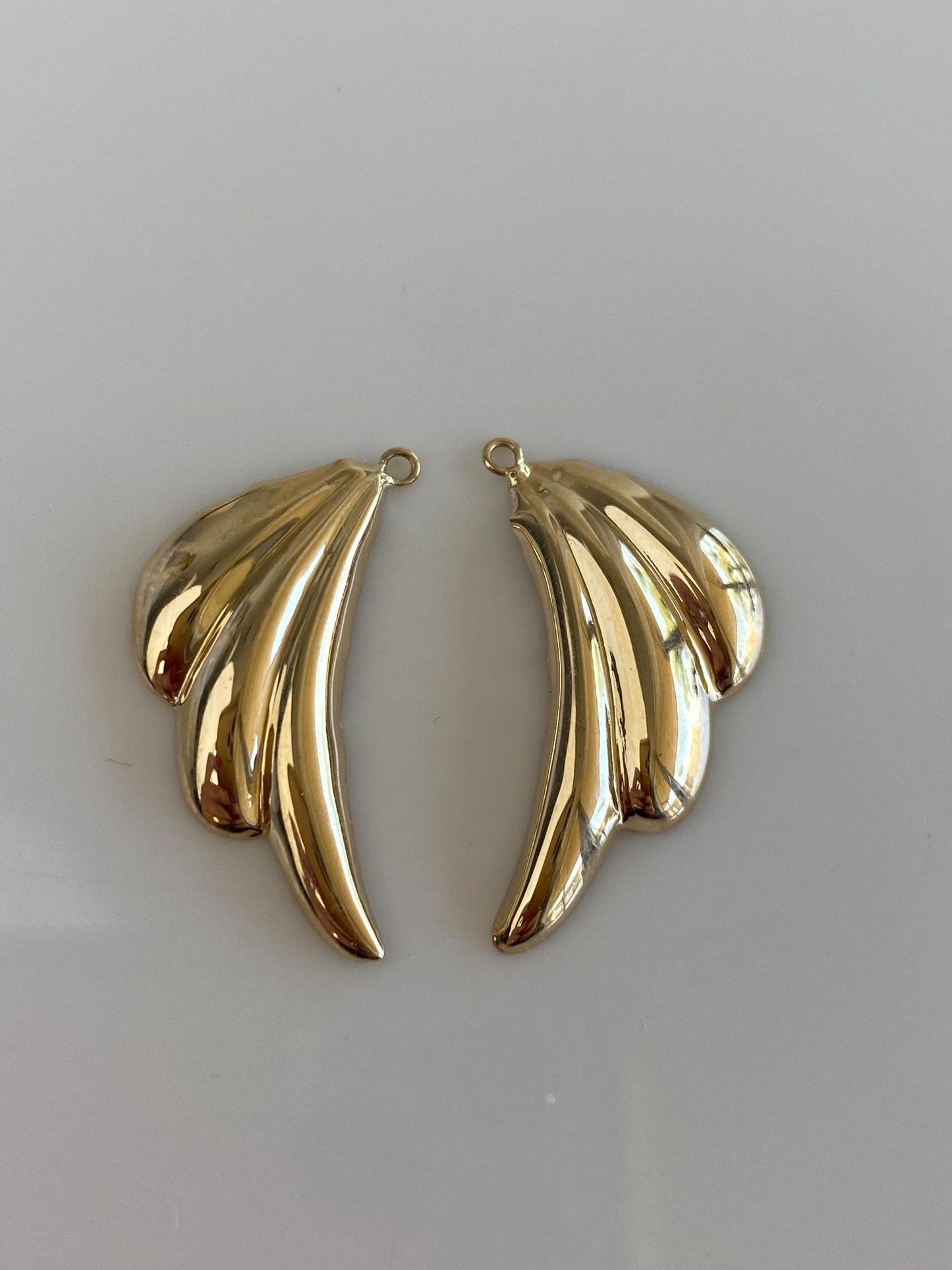 Vintage Solid 14k Yellow Gold Fluted Earring Jackets