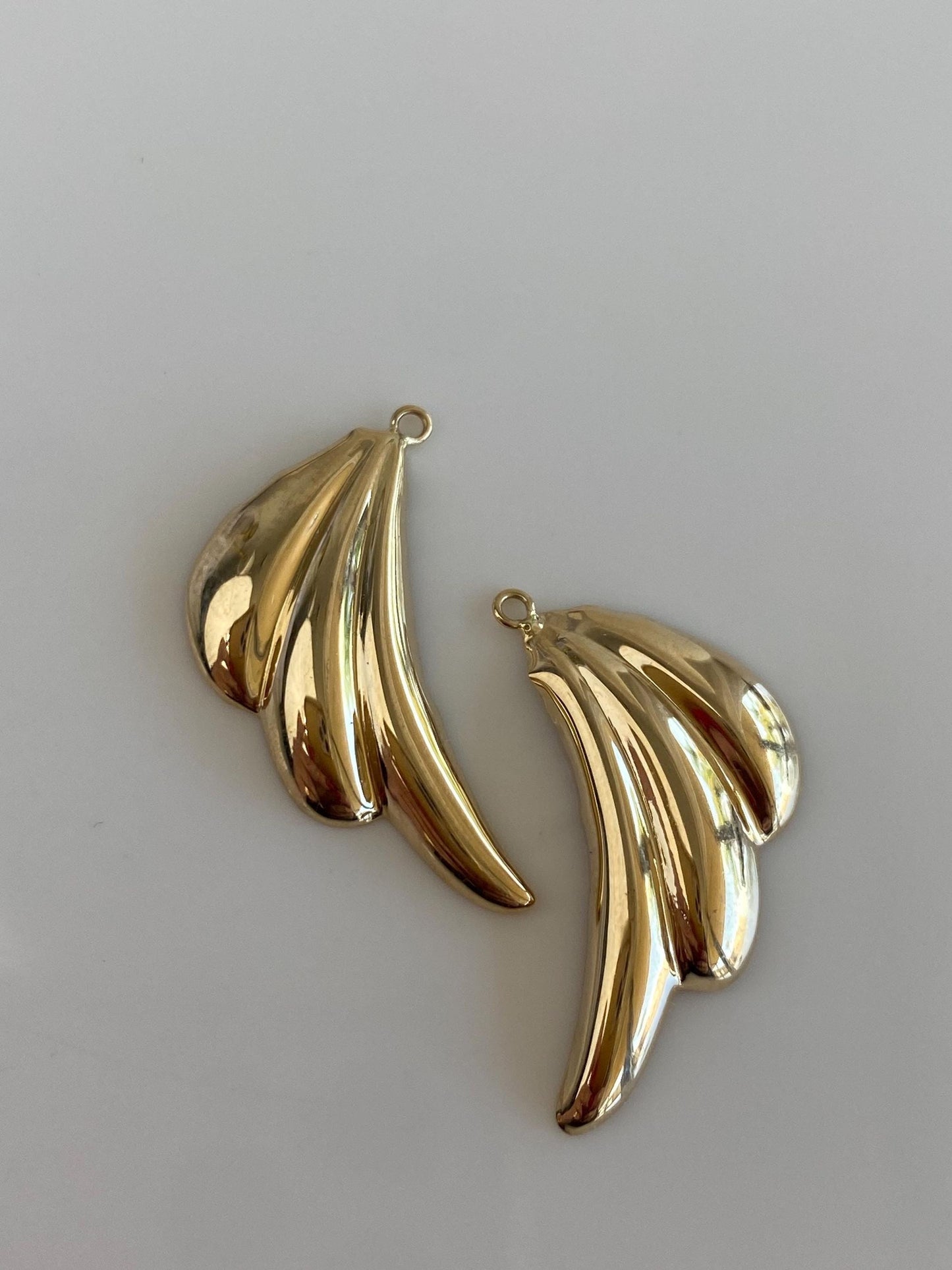 Vintage Solid 14k Yellow Gold Fluted Earring Jackets