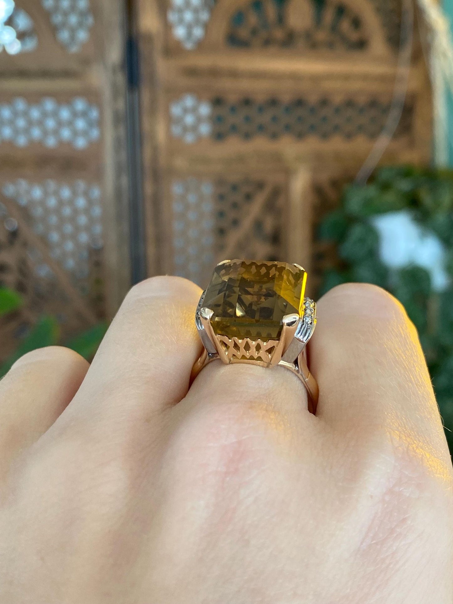 Vintage Solid 18k White & Yellow Gold Raw Diamond Brown Topaz Cocktail Ring - Size 10
