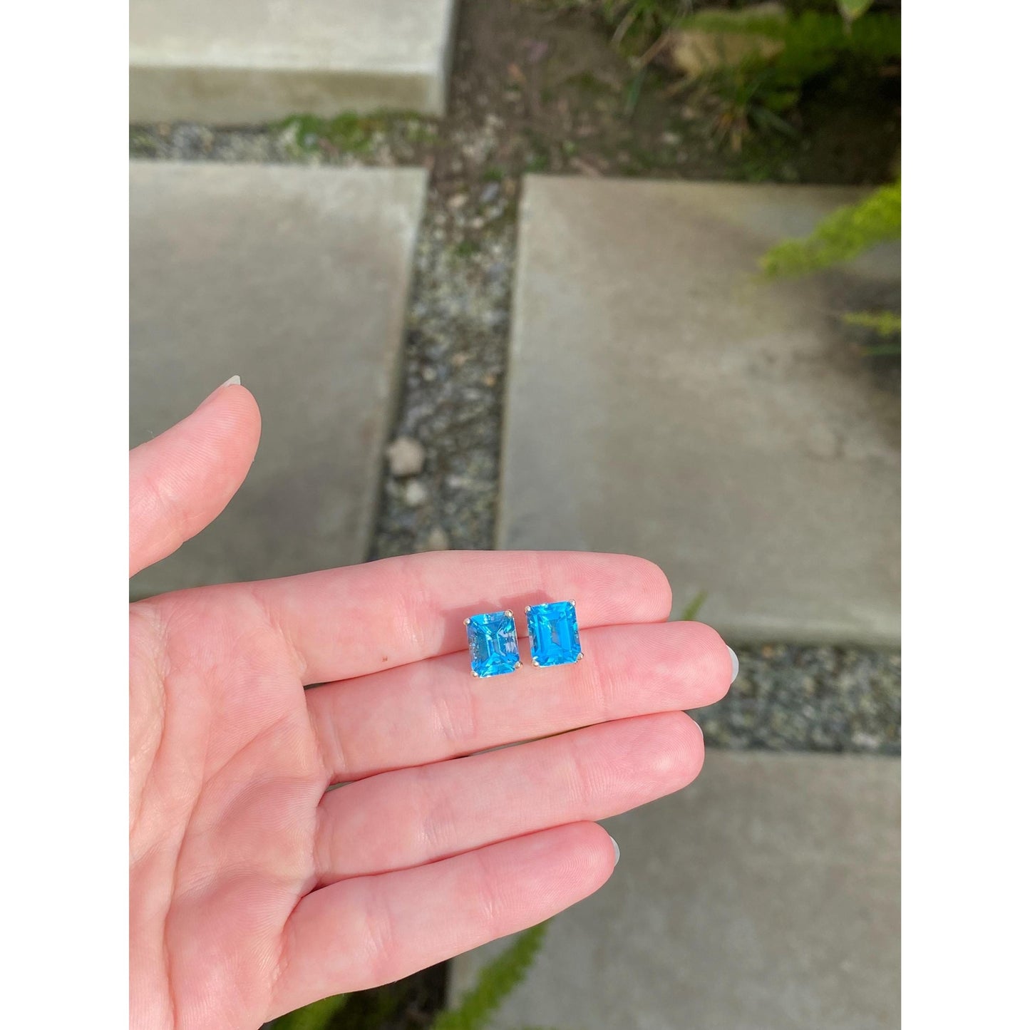 Vintage Solid 10k Yellow Gold Topaz Stud Earrings