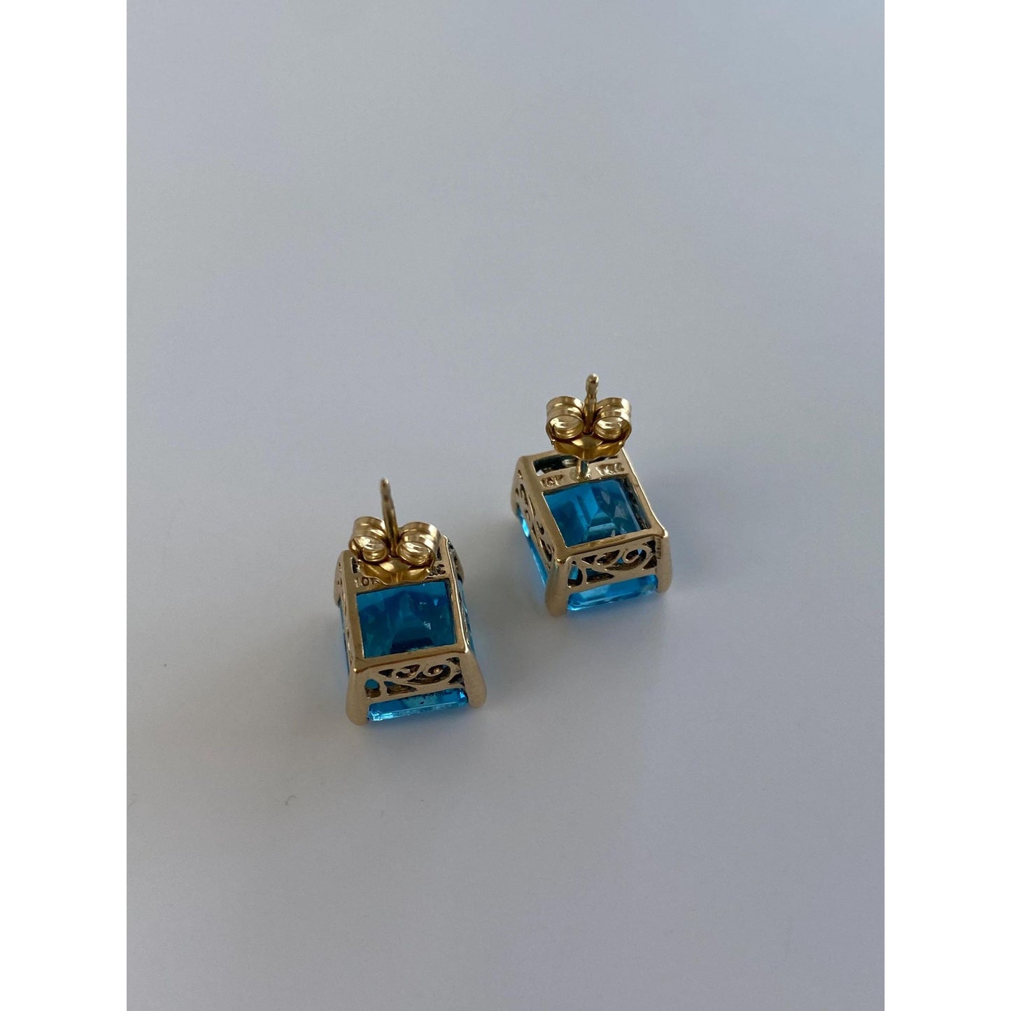 Vintage Solid 10k Yellow Gold Topaz Stud Earrings