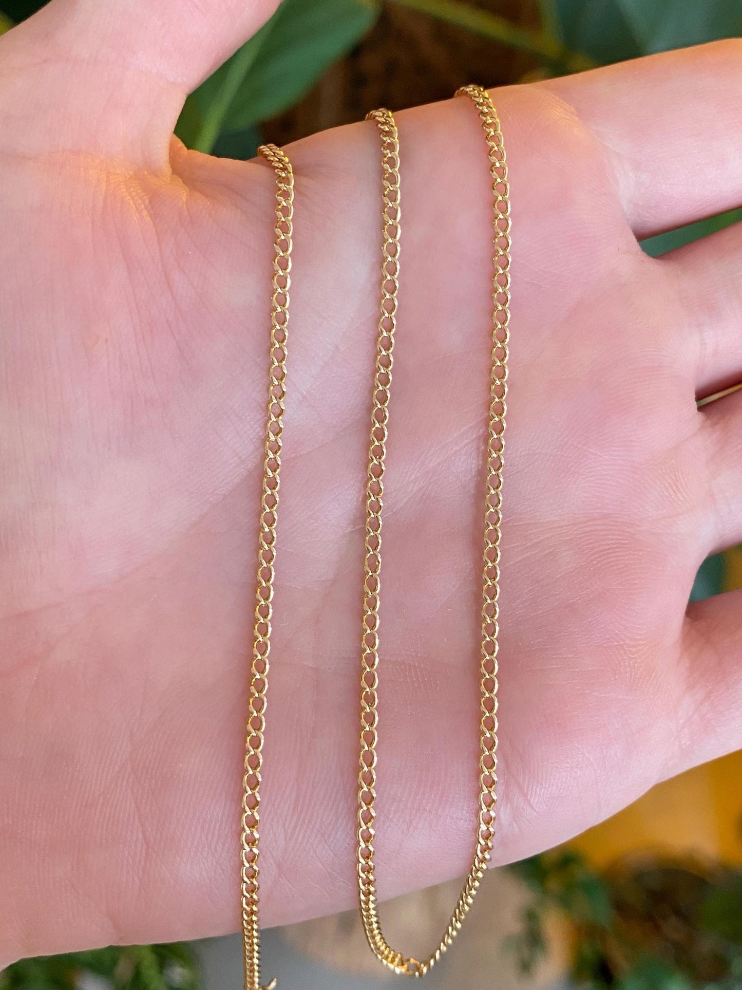 Vintage Solid 14k Yellow Gold Long Curb Chain Necklace - 24.5 inches