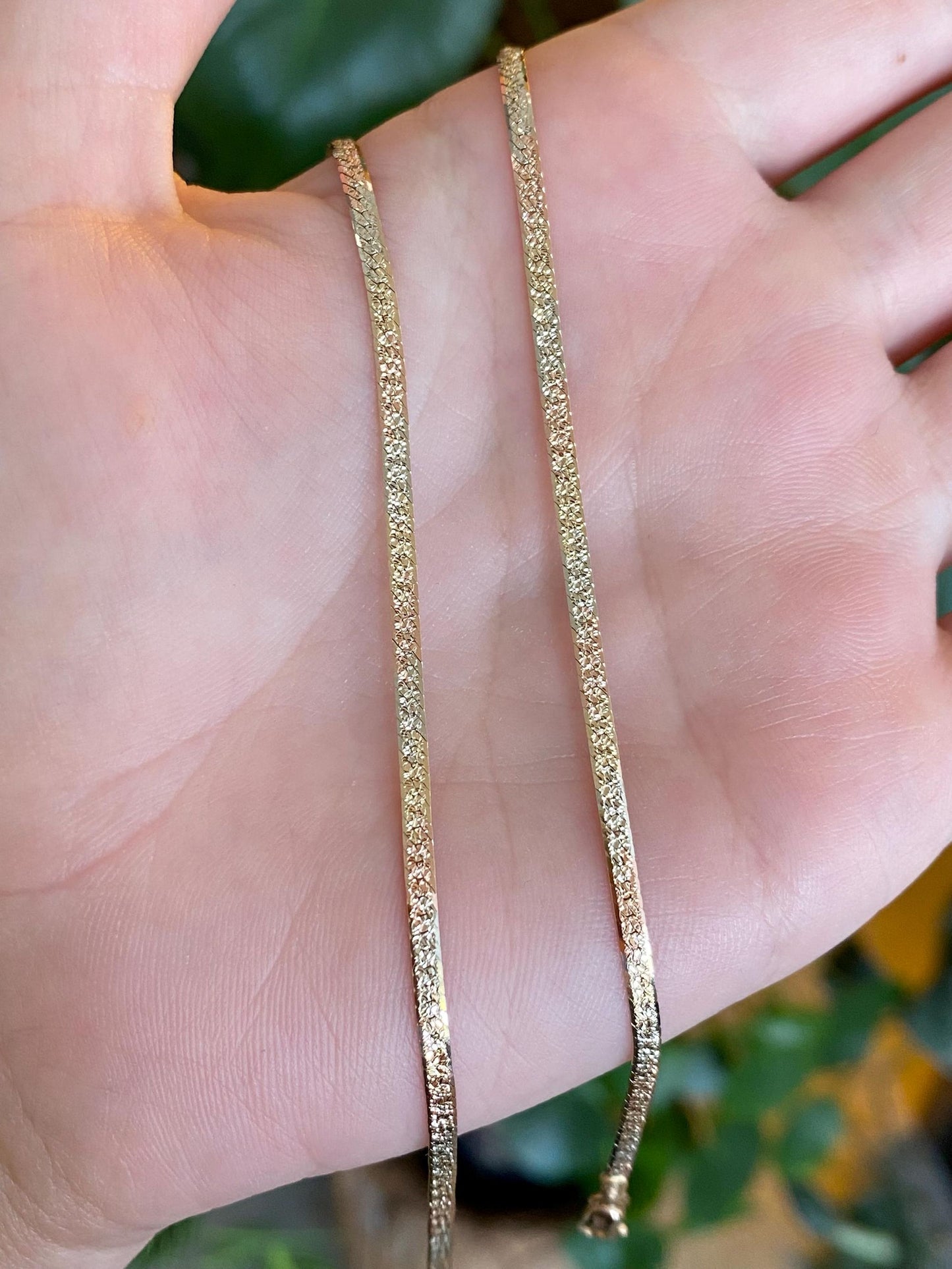 Vintage Solid 14k Tri Tone Gold Pattern Herringbone Chain Necklace - 18 inches