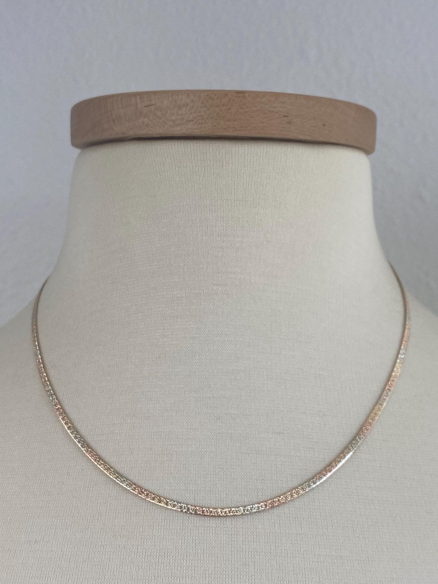 Vintage Solid 14k Tri Tone Gold Pattern Herringbone Chain Necklace - 18 inches