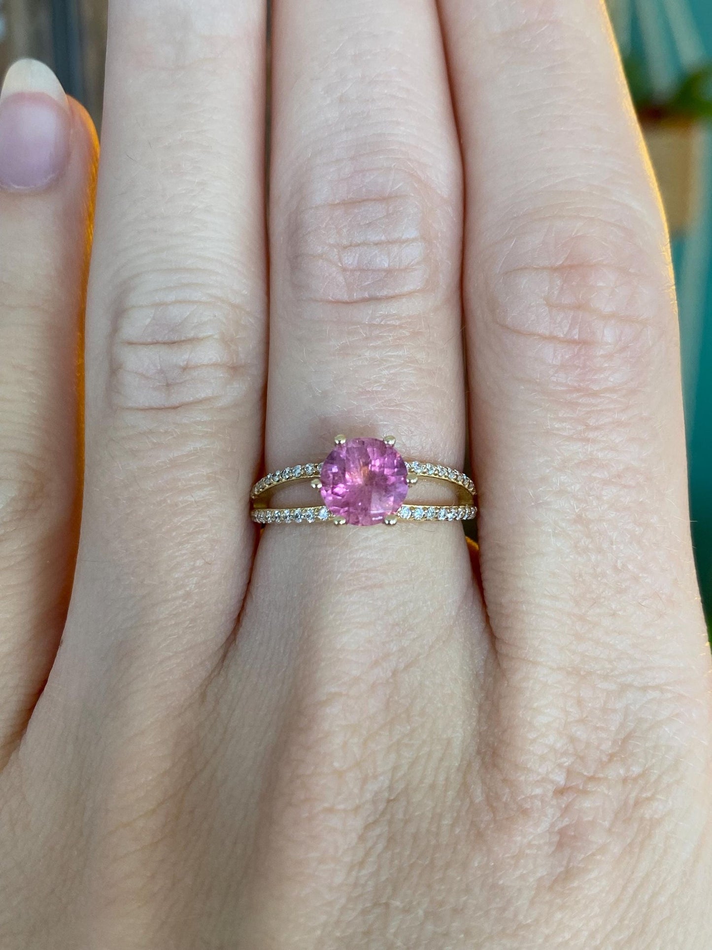 Vintage Solid 14k Yellow Gold Pink Tourmaline Diamond Ring - Size 6