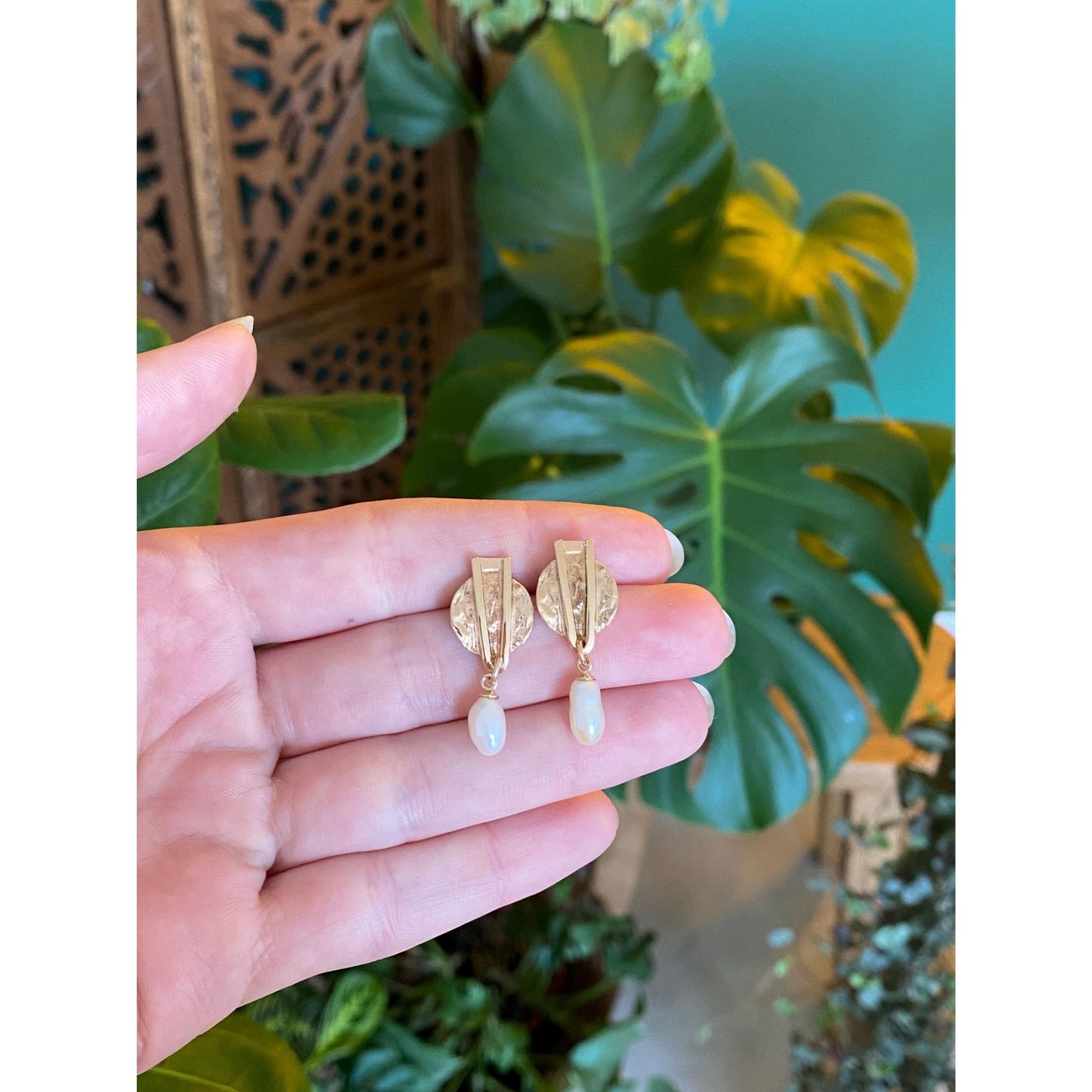 Vintage Solid 14k Rosey Gold Pearl Abstract Dangle Stud Earrings