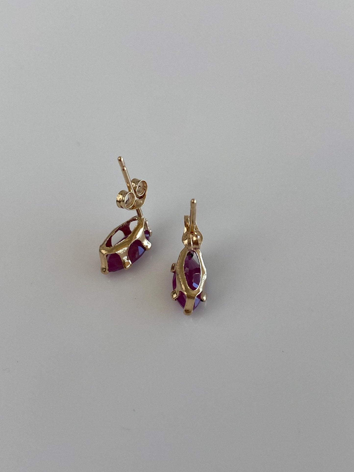Vintage Solid 14k Yellow Gold Rose Cut Marquis Ruby Stud Earrings