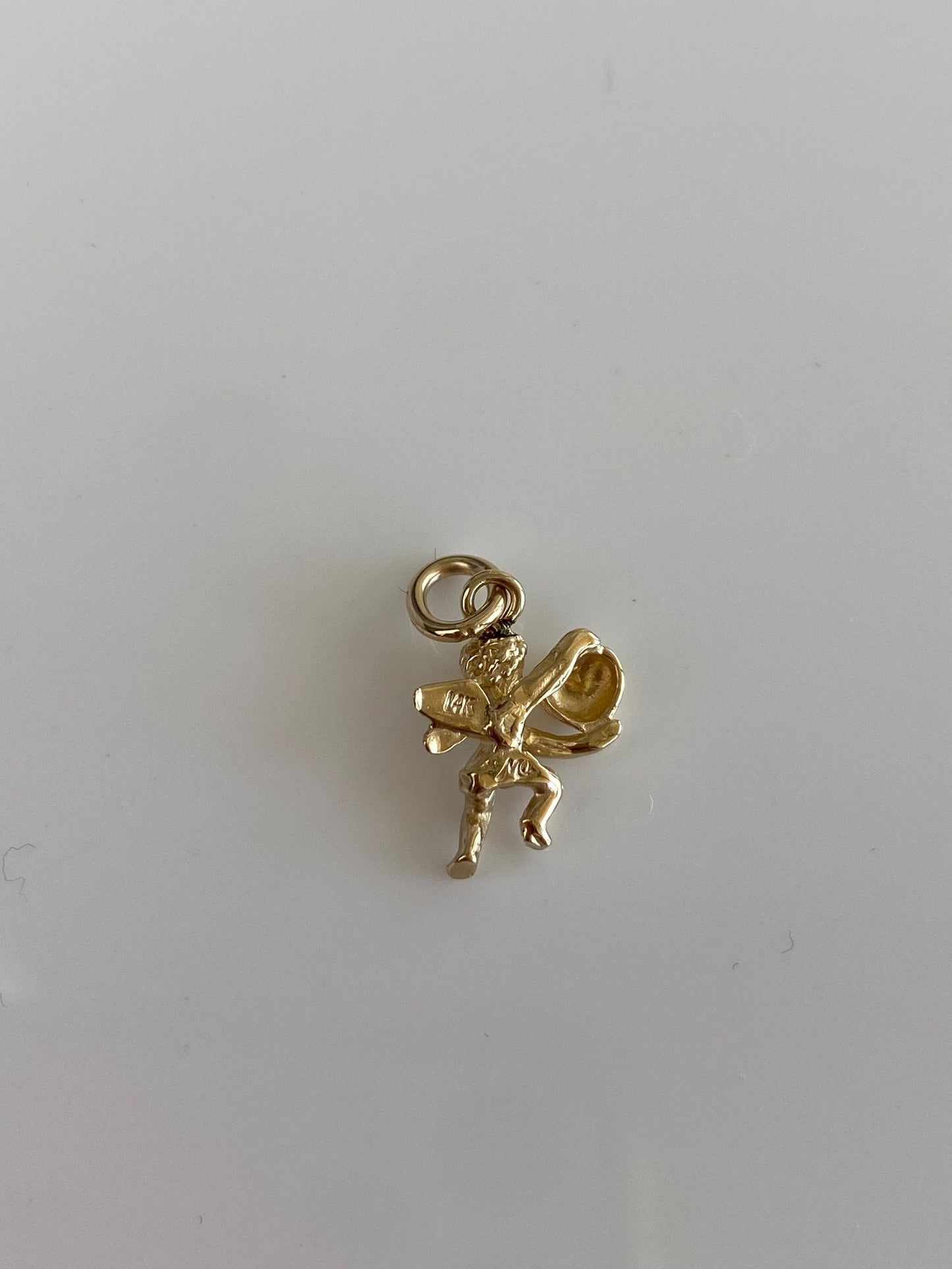 Vintage Solid 14k Yellow Gold Cupid Heart Charm