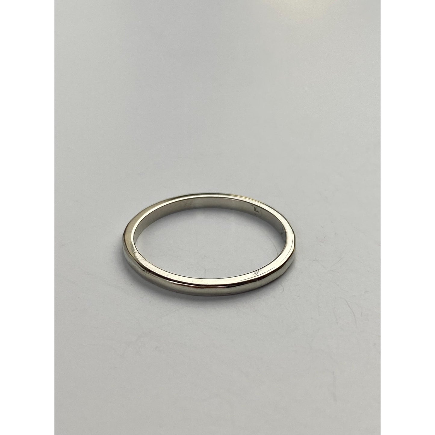 Vintage Solid 14k White Gold Slim Ring Band - Size 5.25