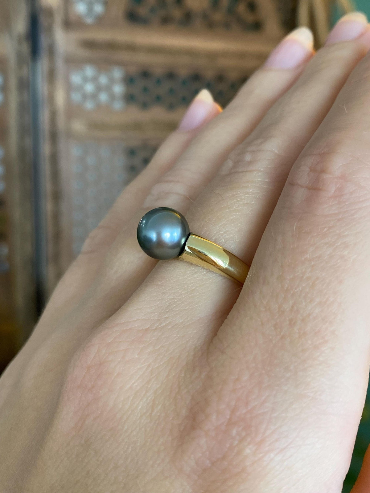 Vintage Solid 18k Yellow Gold Peacock Pearl Ring - Size 7.5