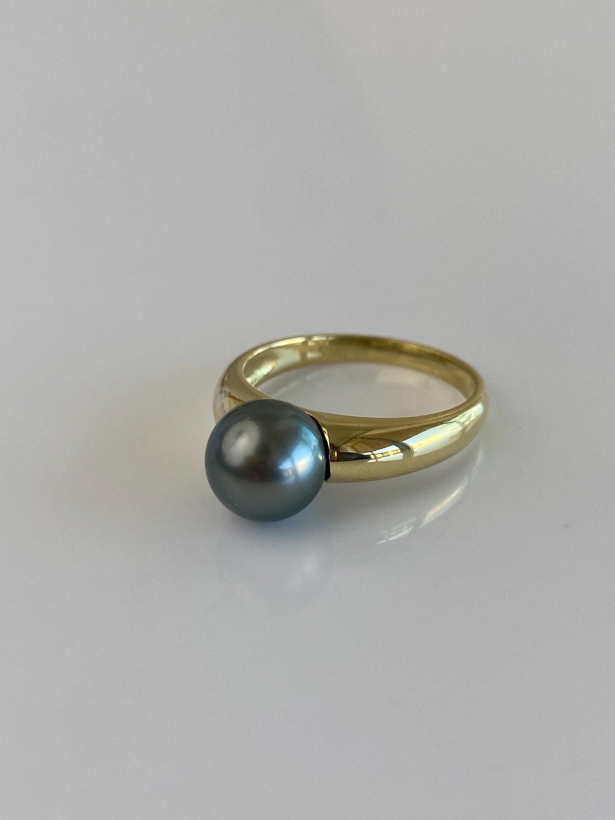Vintage Solid 18k Yellow Gold Peacock Pearl Ring - Size 7.5
