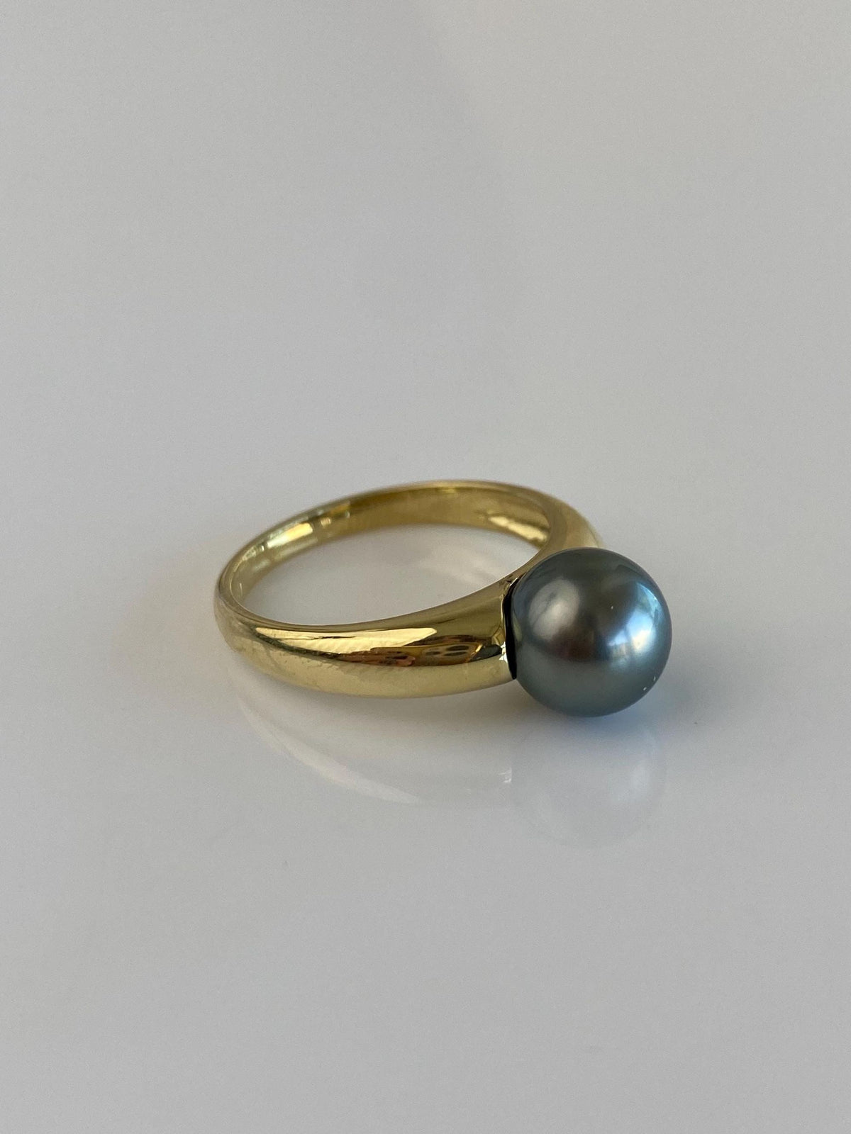 Vintage Solid 18k Yellow Gold Peacock Pearl Ring - Size 7.5