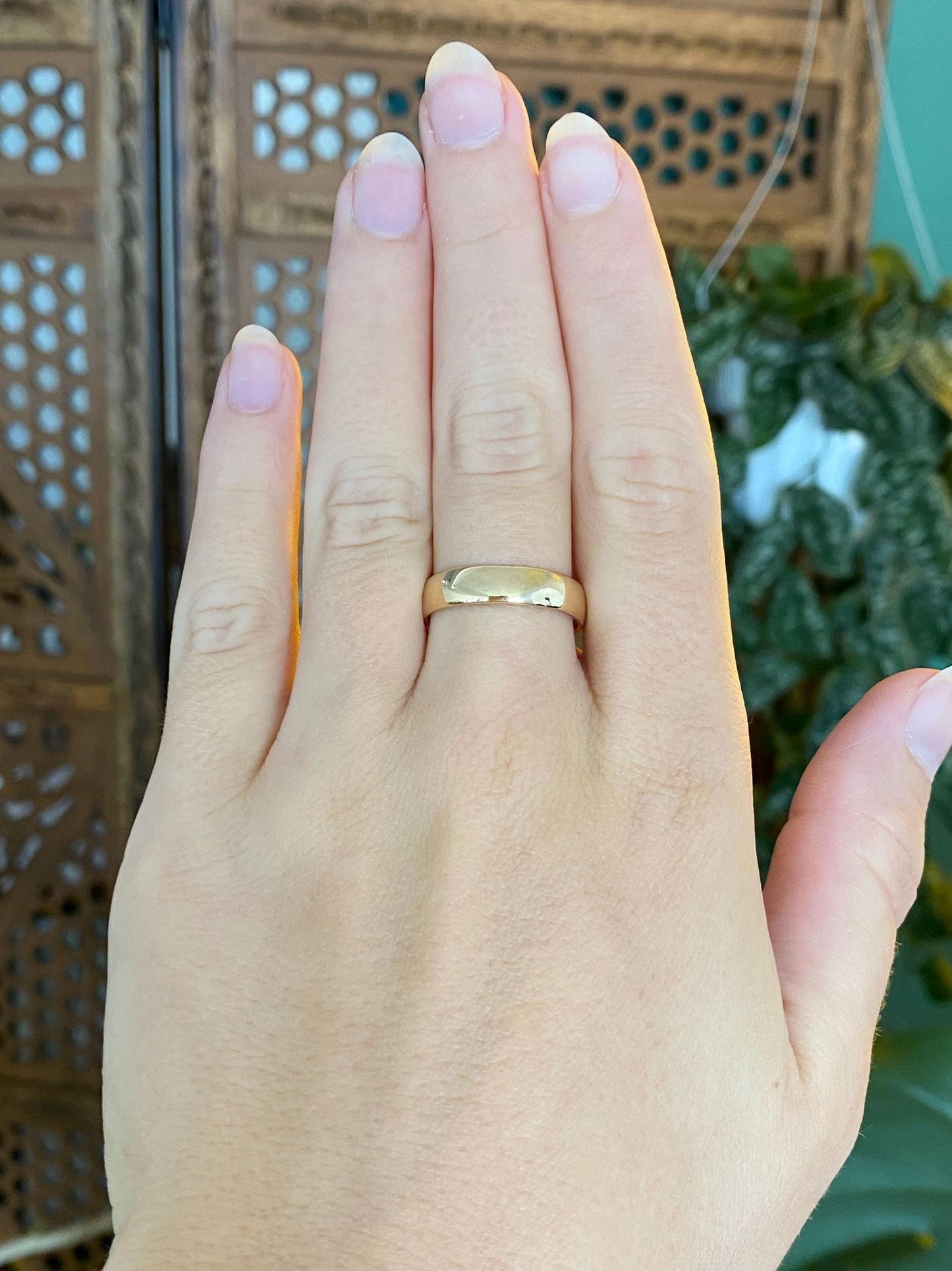 Vintage Solid 14k Yellow Gold Ring Band - Size 8