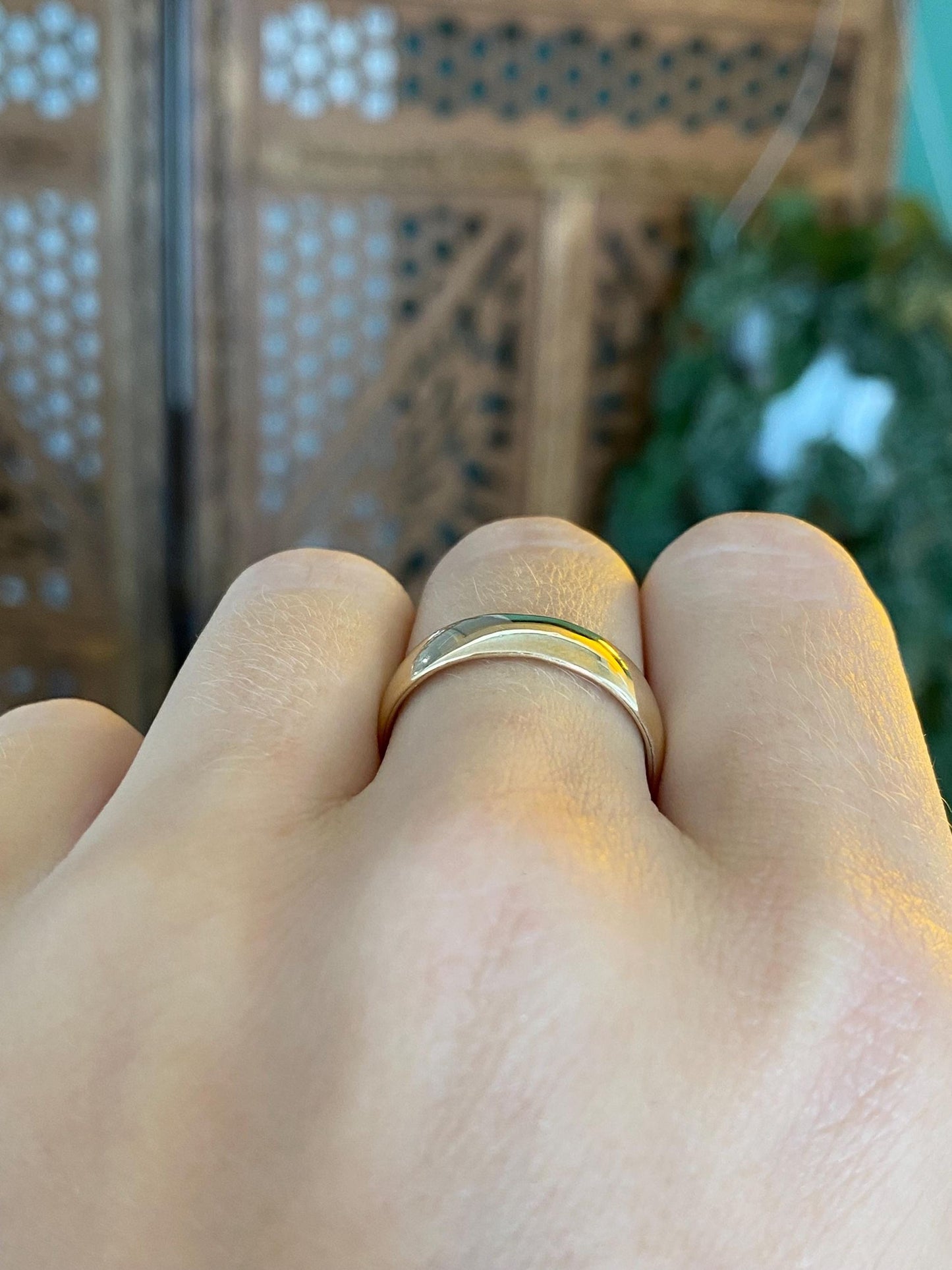 Vintage Solid 14k Yellow Gold Ring Band - Size 8