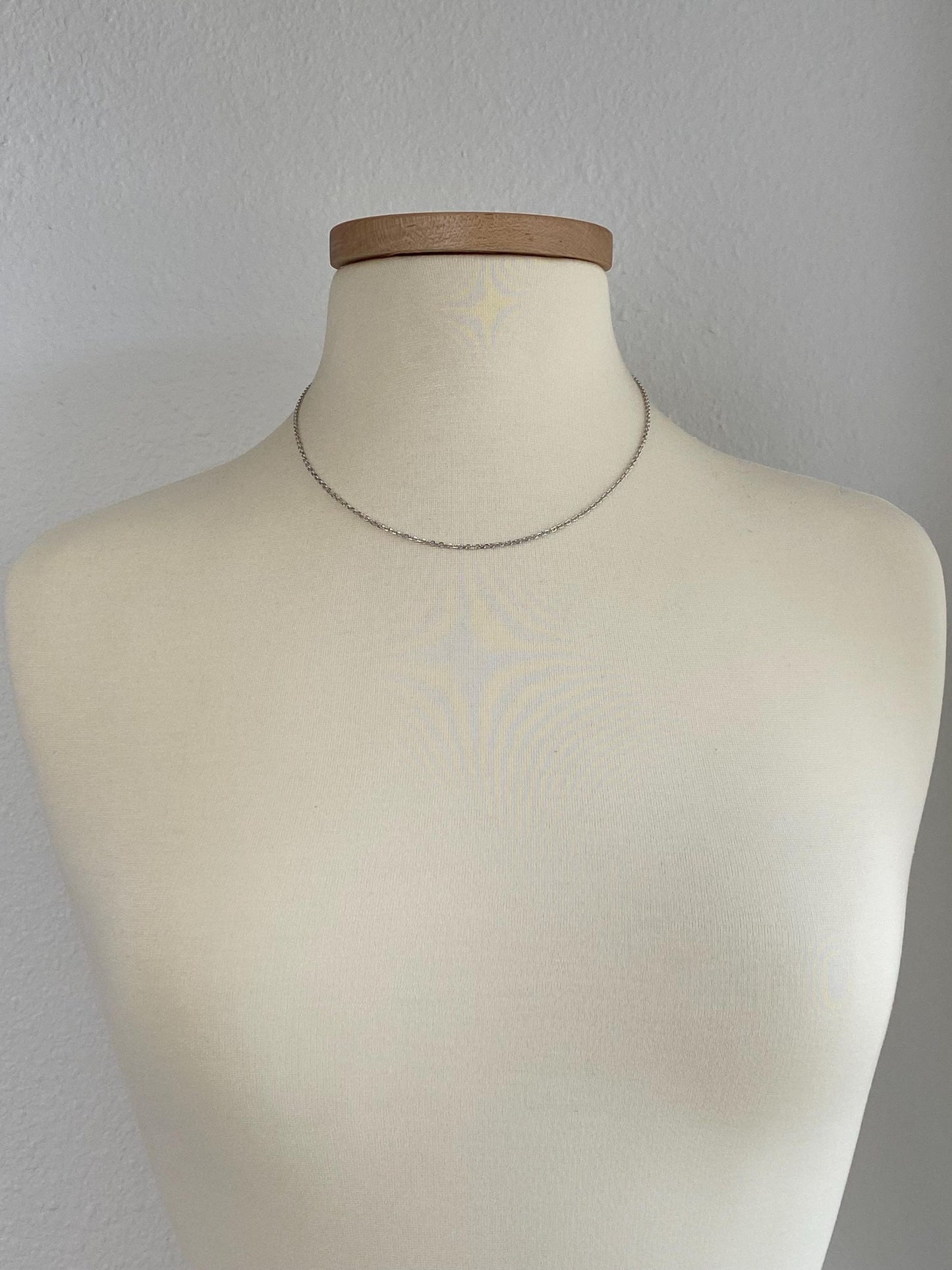 Vintage Solid 14k White Gold Cable Chain Necklace - 18.25 inches