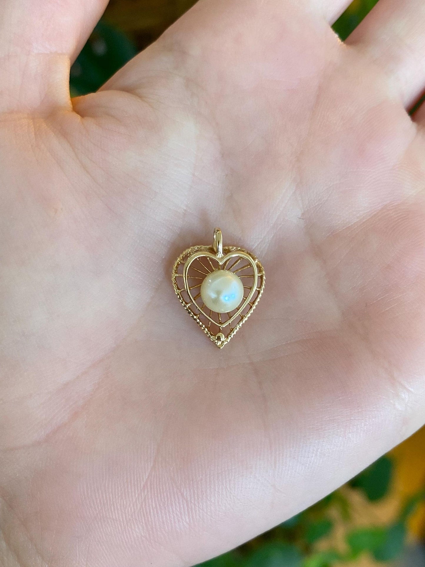 Vintage Solid 14k Yellow Gold Pearl Heart Charm
