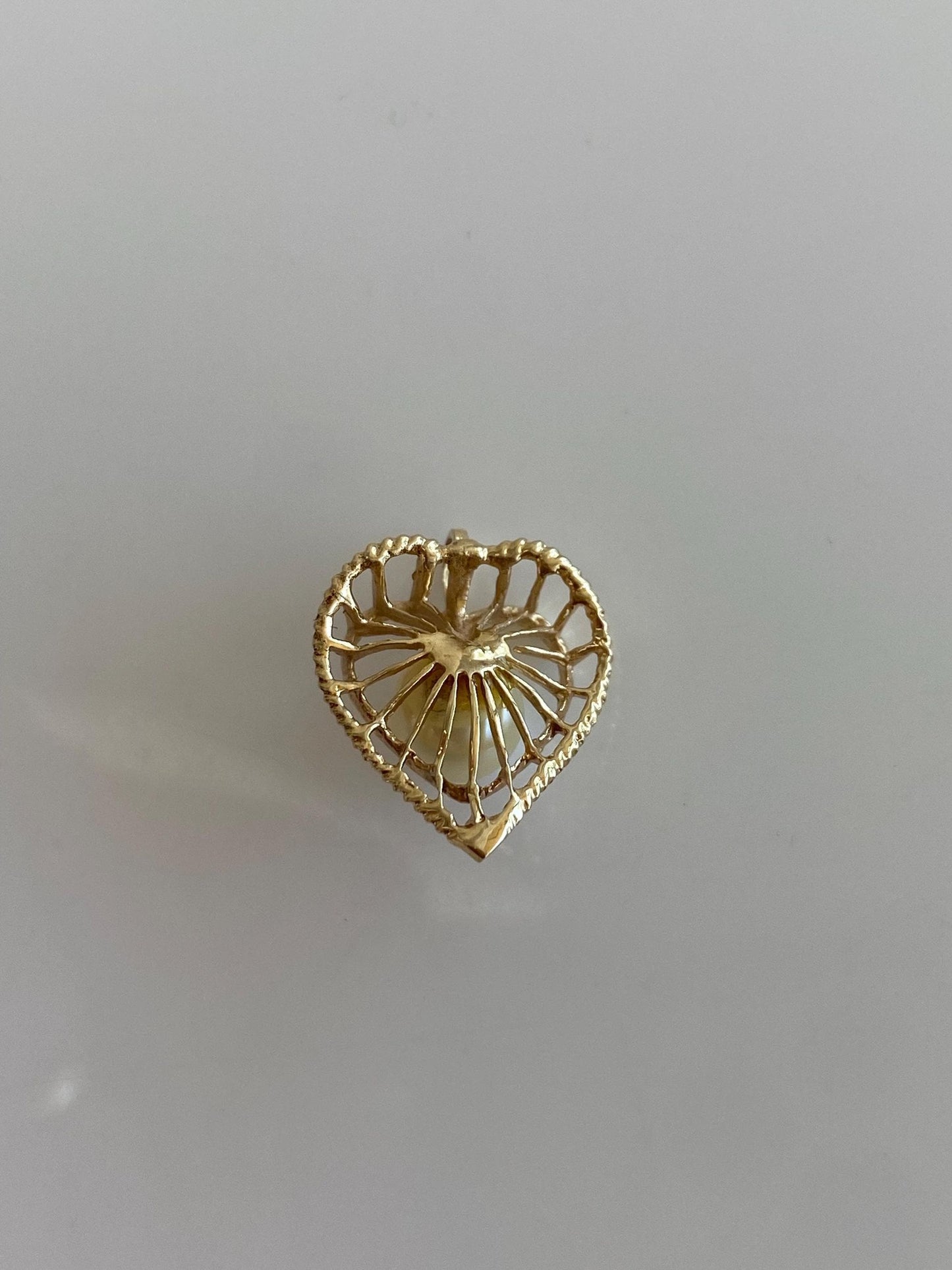 Vintage Solid 14k Yellow Gold Pearl Heart Charm