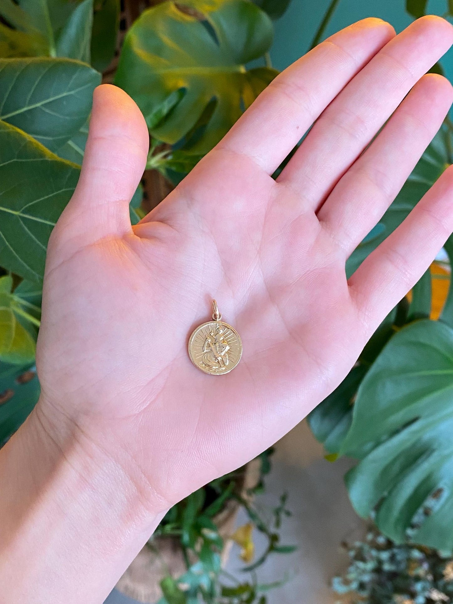 Vintage Solid 10k Yellow Gold St. Cristopher Be My Guide Charm