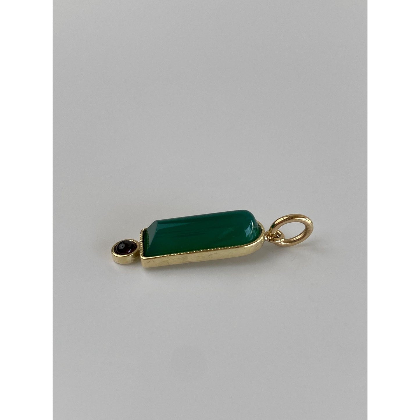 Vintage Solid 14k Yellow Gold Chrysoprase Garnet Charm