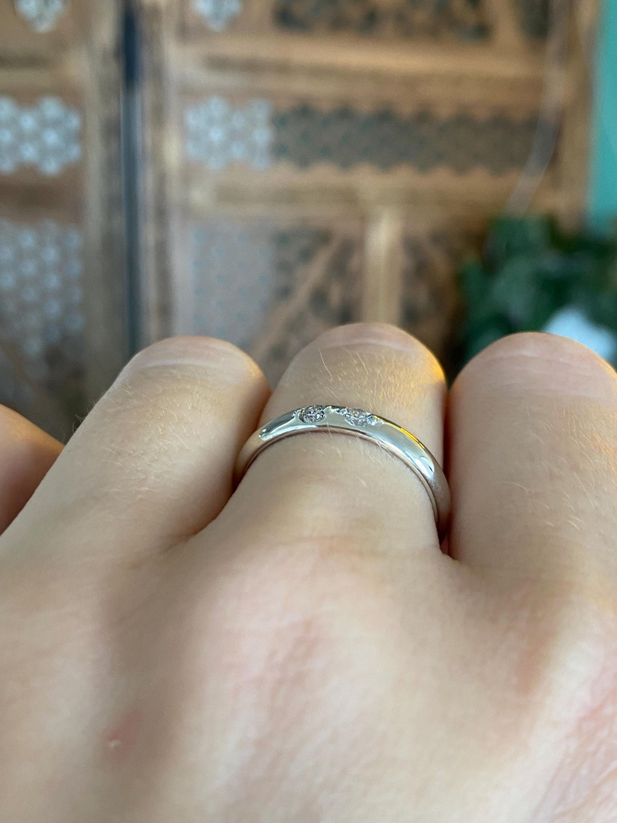 Vintage Solid 14k White Gold Diamond Ring Band - Size 6.5