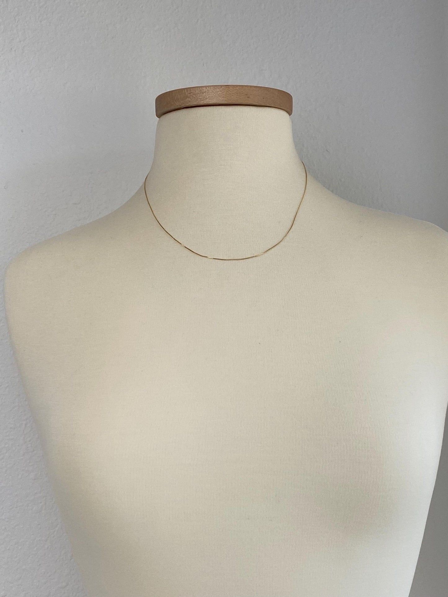 Vintage Solid 14k Yellow Gold Dainty Box Chain Necklace - 18.75 inches