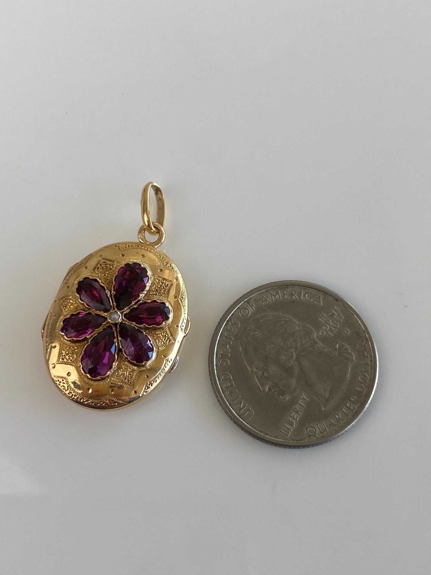 Vintage Solid 18k Yellow Gold Purple Cubic Zirconia Seed Pearl Flower Engraved Locket Charm