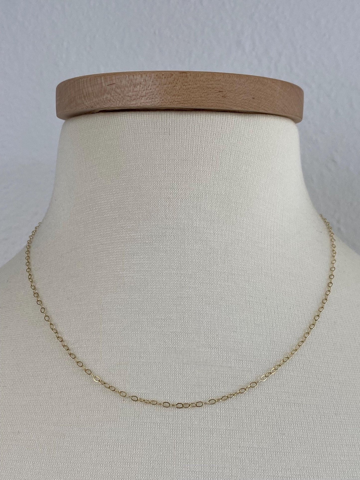 Vintage Solid 18k Yellow Gold Cable Chain Necklace - 18.25 inches