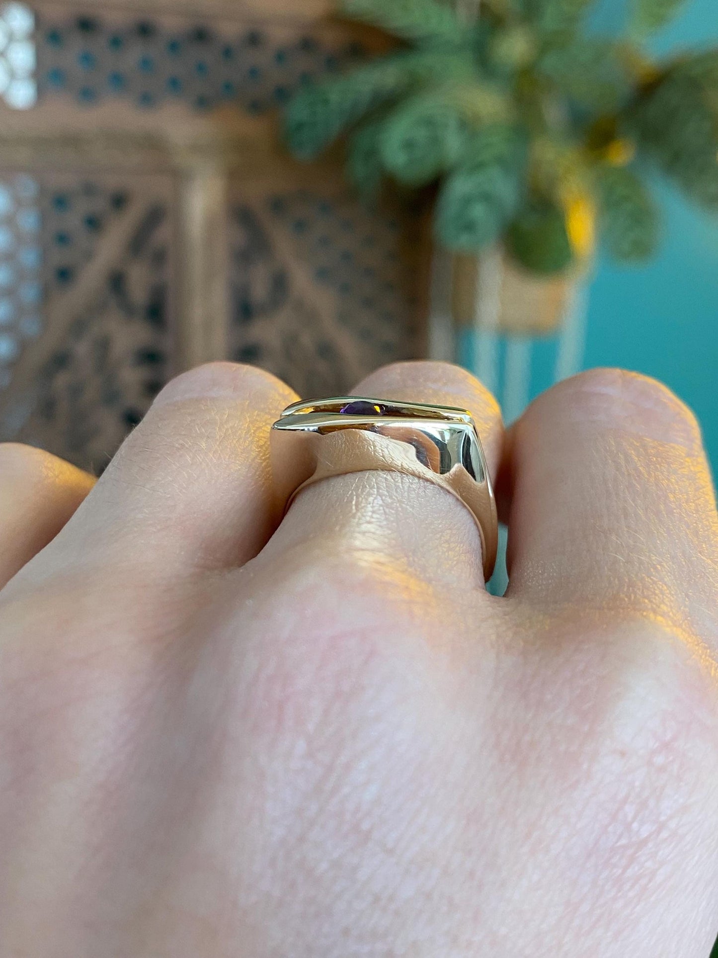 Vintage Solid 14k Yellow Gold Amethyst Ring - Size 6.5