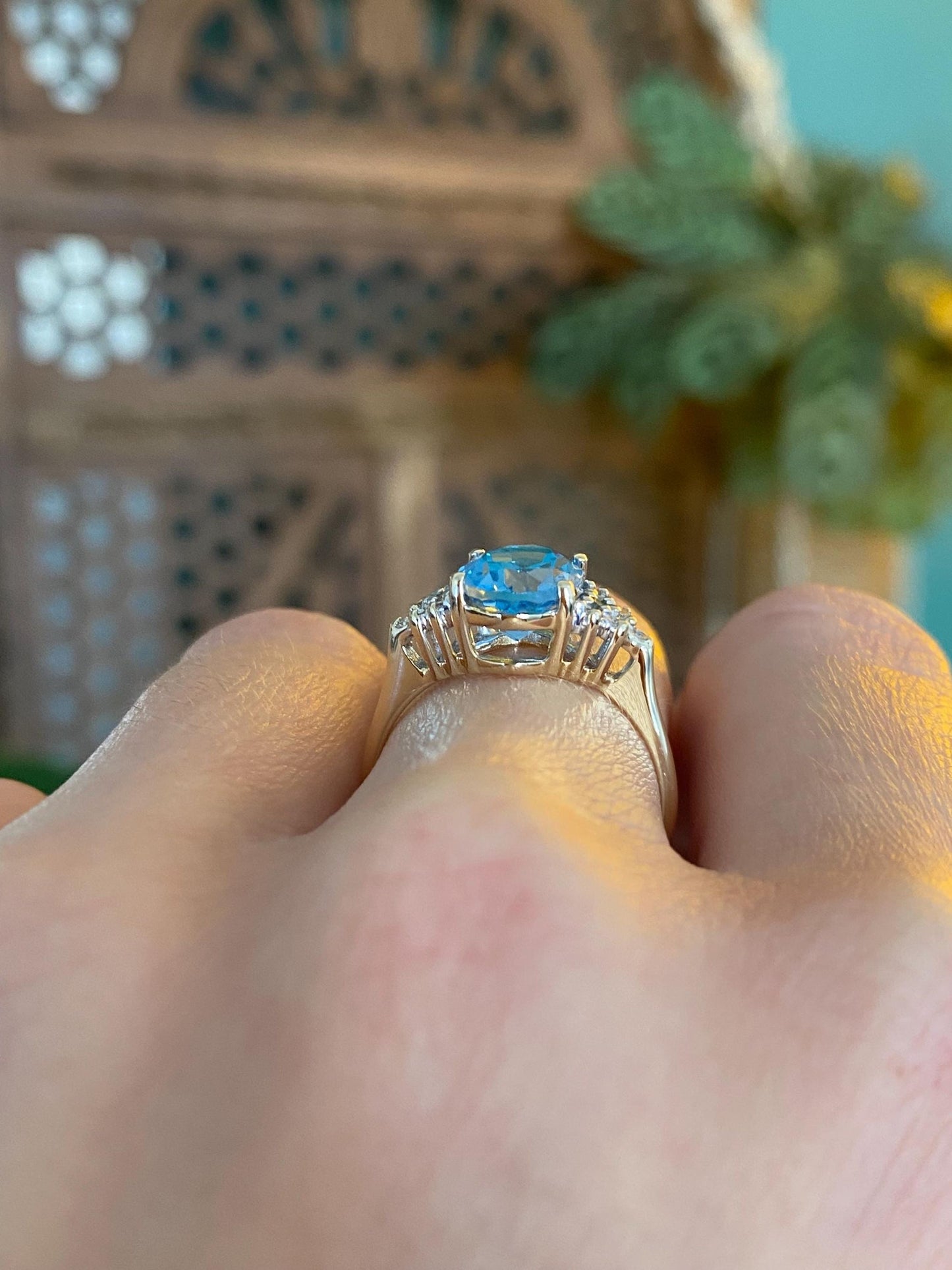 Vintage Solid 14k Yellow Gold Diamond Topaz Ring - Size 6.5