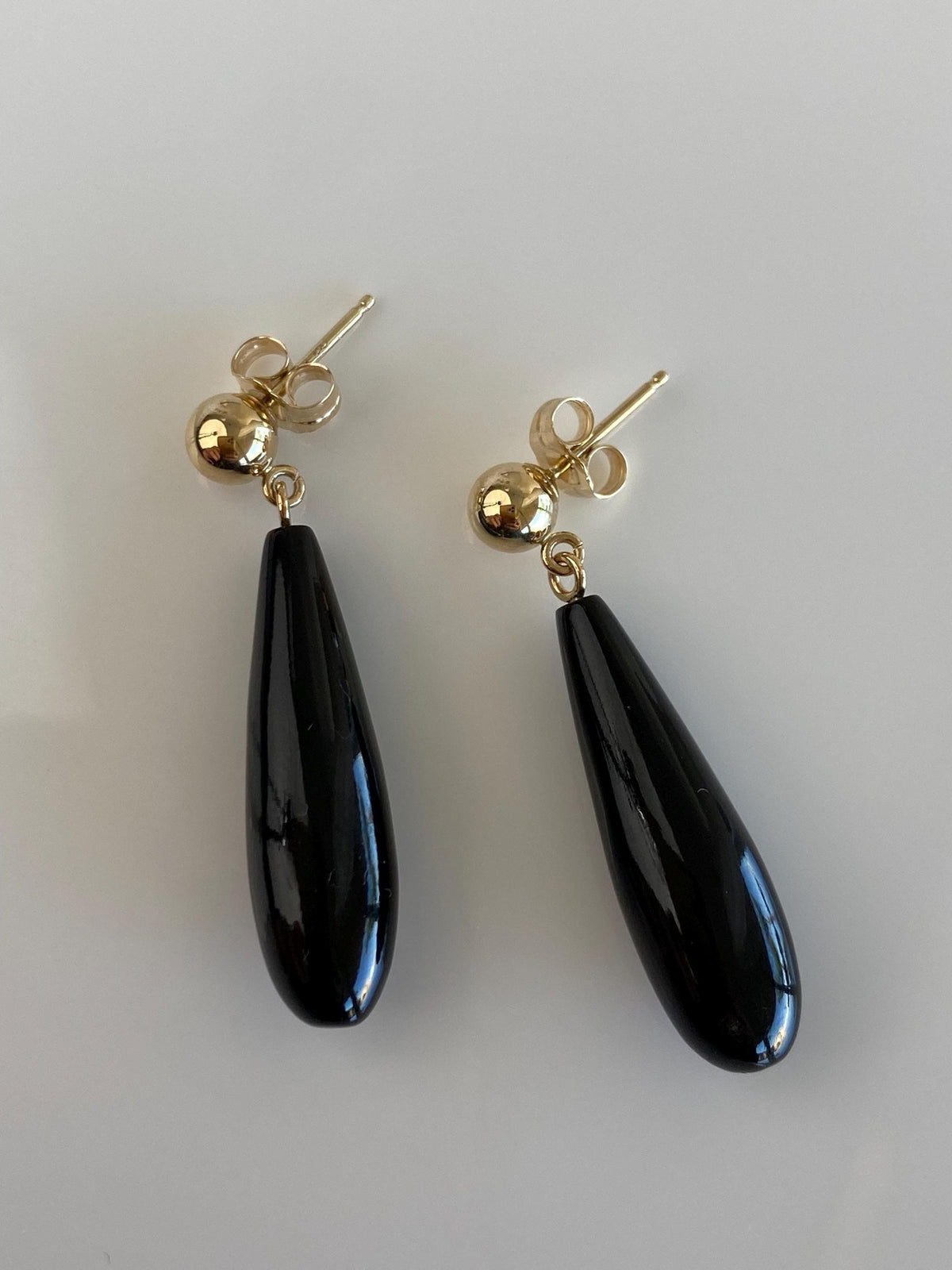 Vintage 14k Black Onyx Teardrop Dangle Stud Earrings