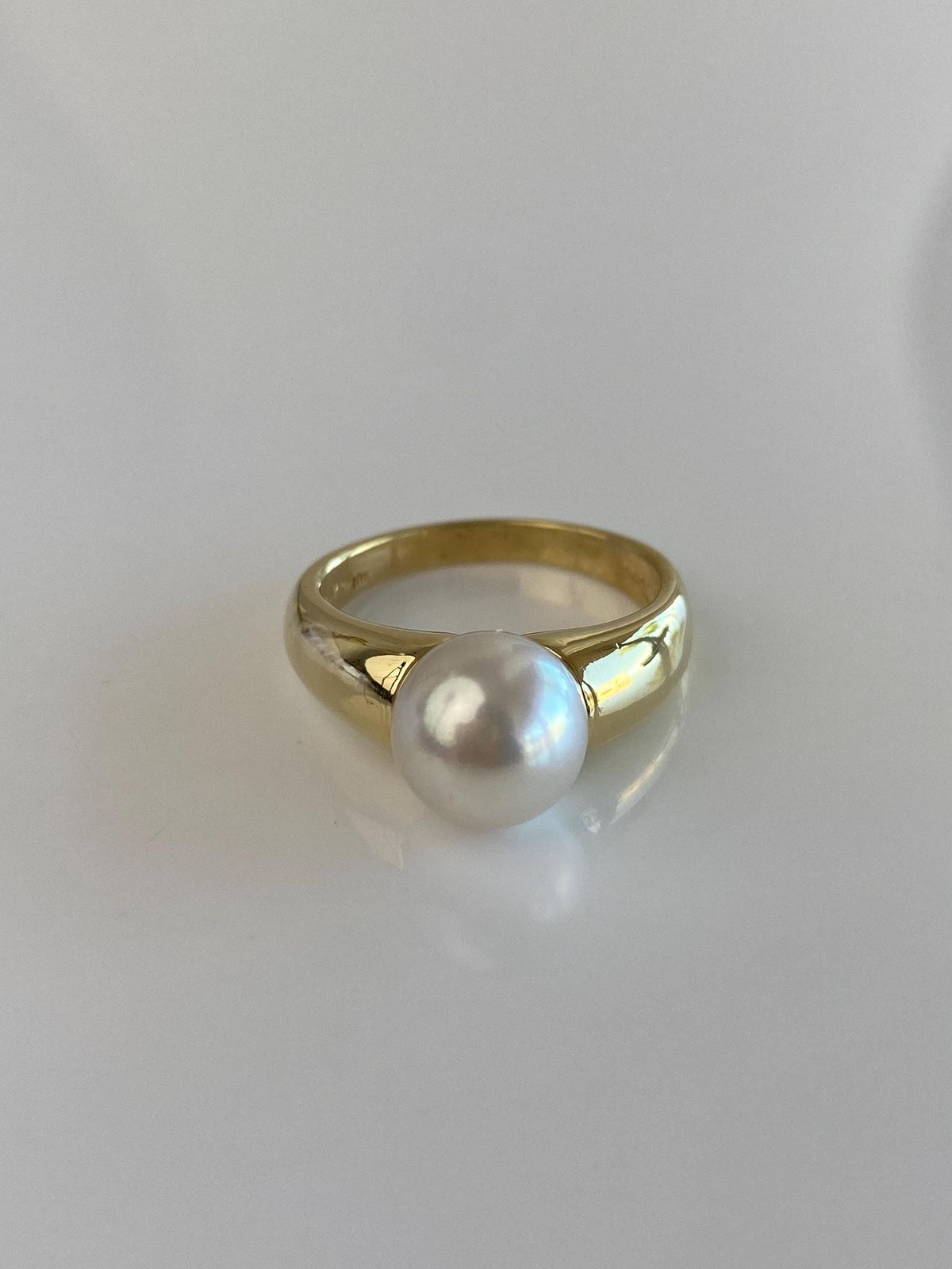 Vintage Solid 18k Yellow Gold Pearl Ring - Size 7.25