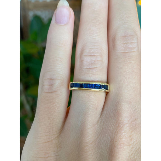 Vintage Solid 18k Yellow Gold Blue Sapphire Ring - Size 5