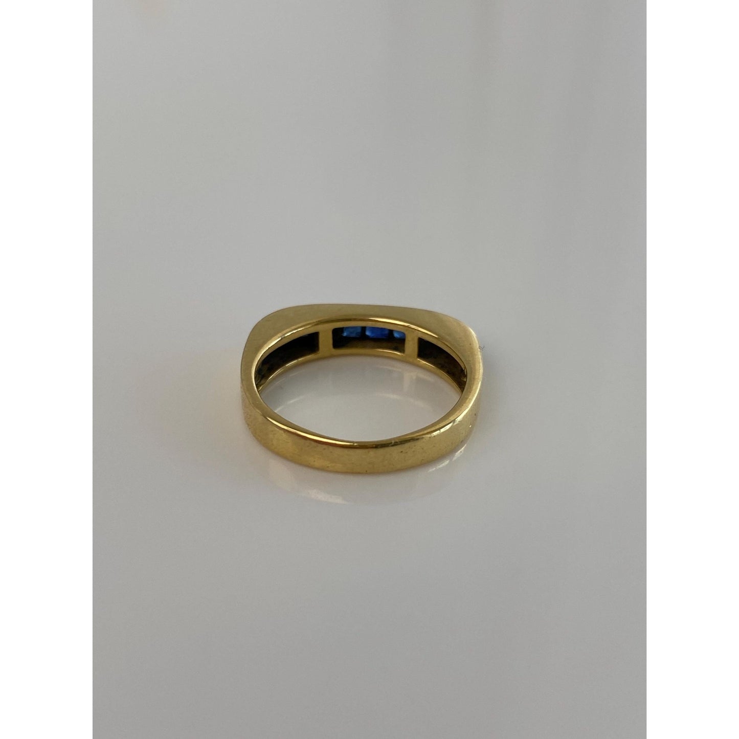 Vintage Solid 18k Yellow Gold Blue Sapphire Ring - Size 5