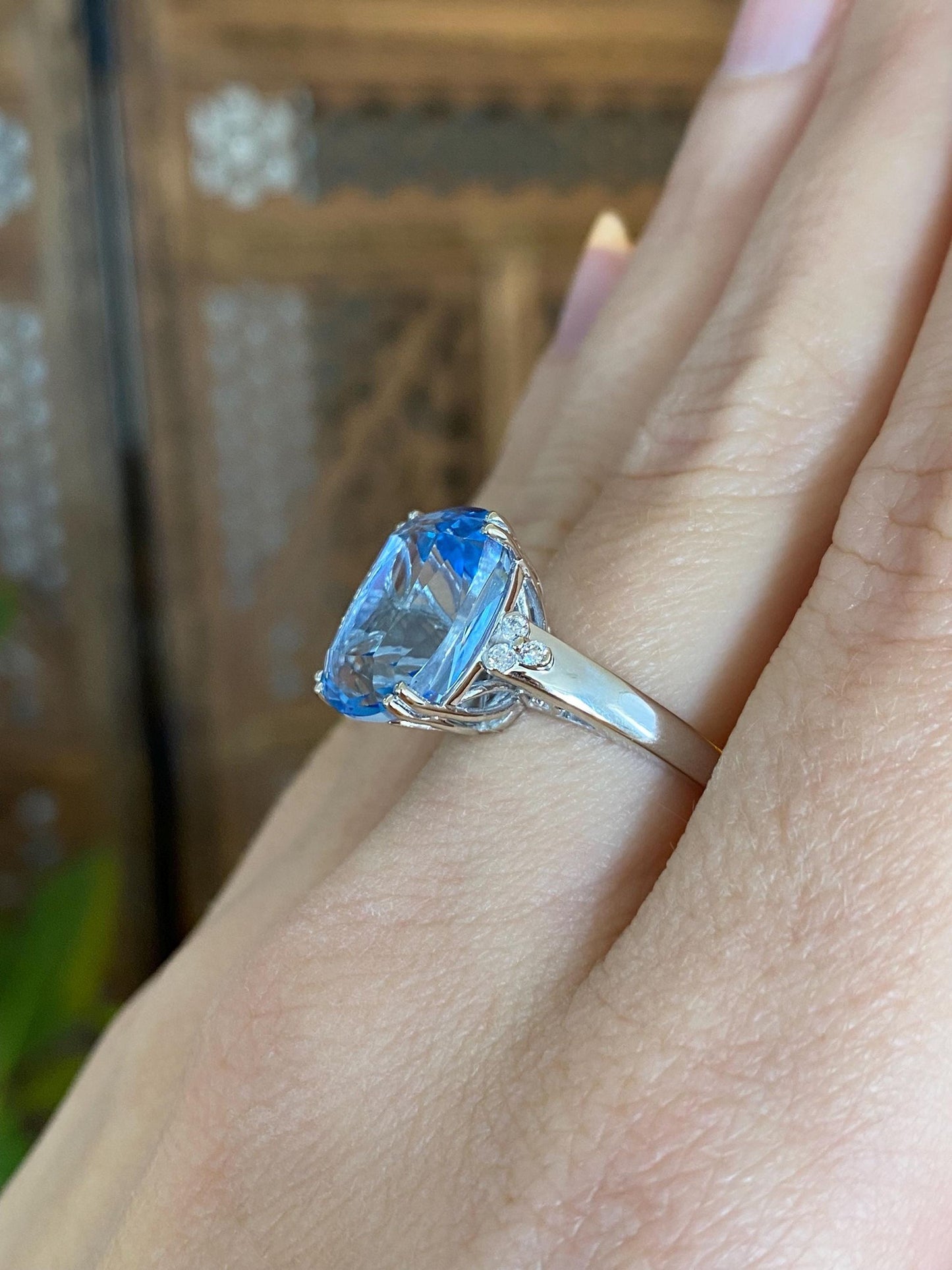 Vintage Solid 14k White Gold Diamond Topaz Ring - Size 6.75
