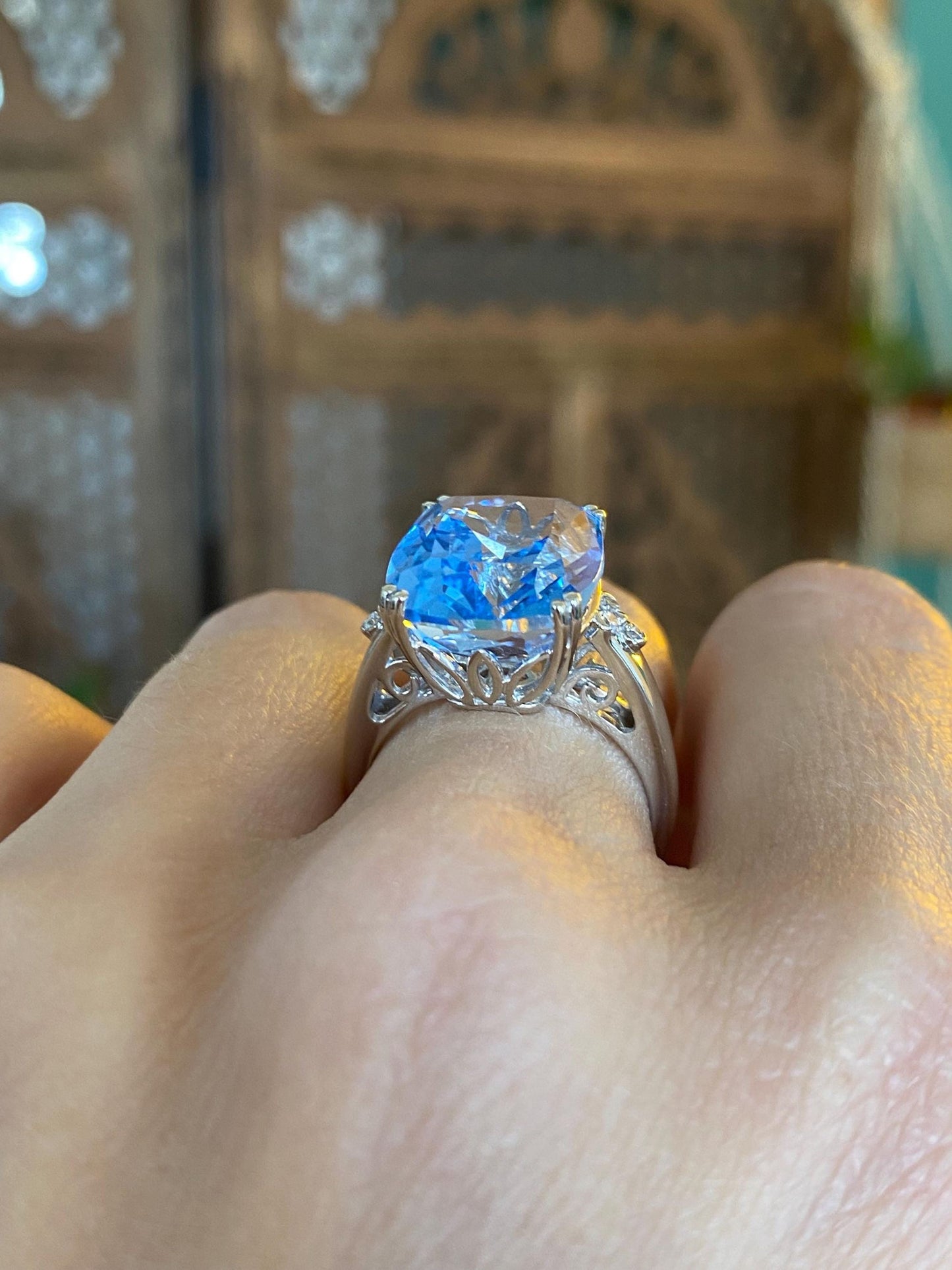 Vintage Solid 14k White Gold Diamond Topaz Ring - Size 6.75